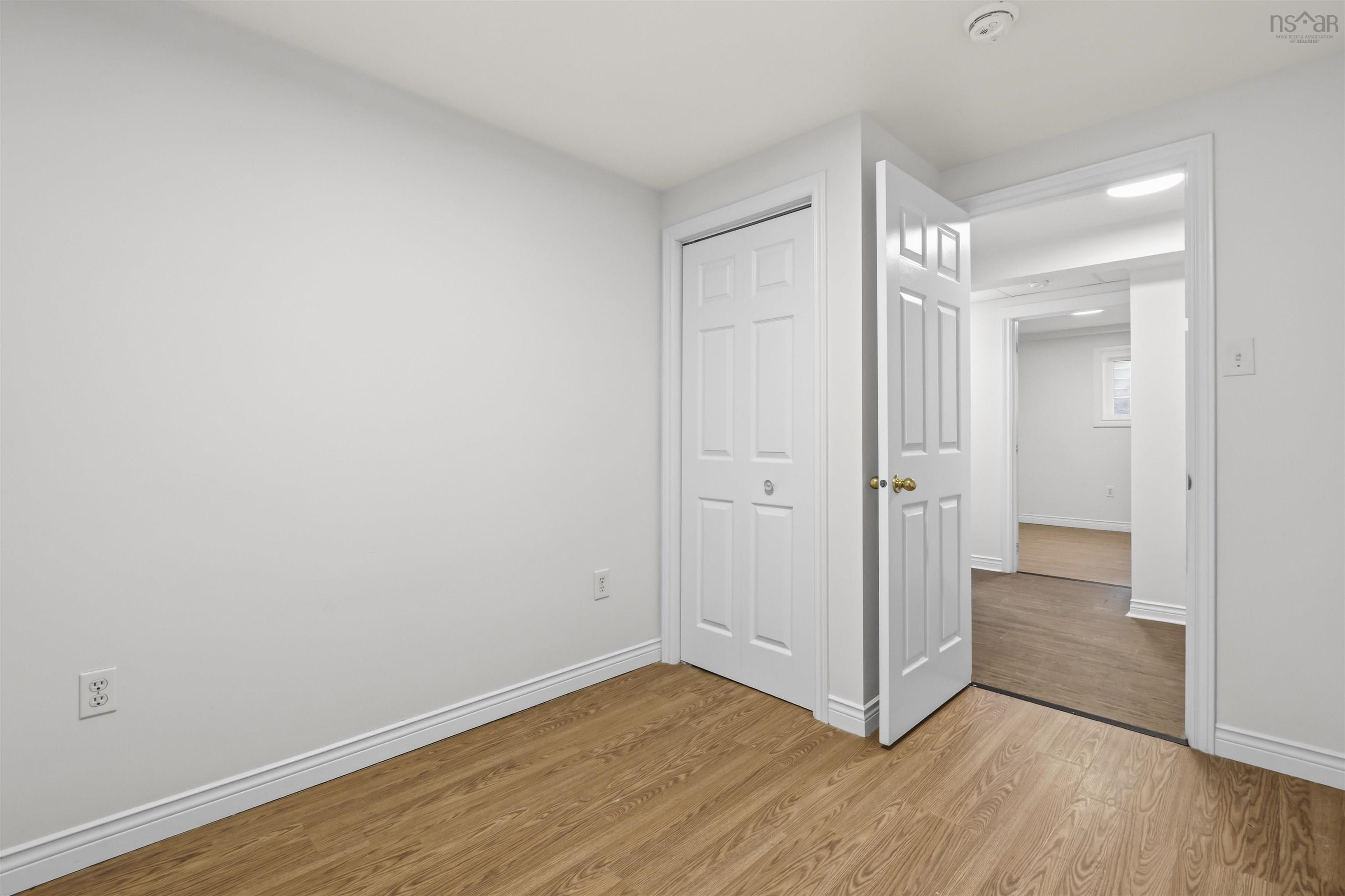 $565,000.00: 869 West Pennant Road, West Pennant