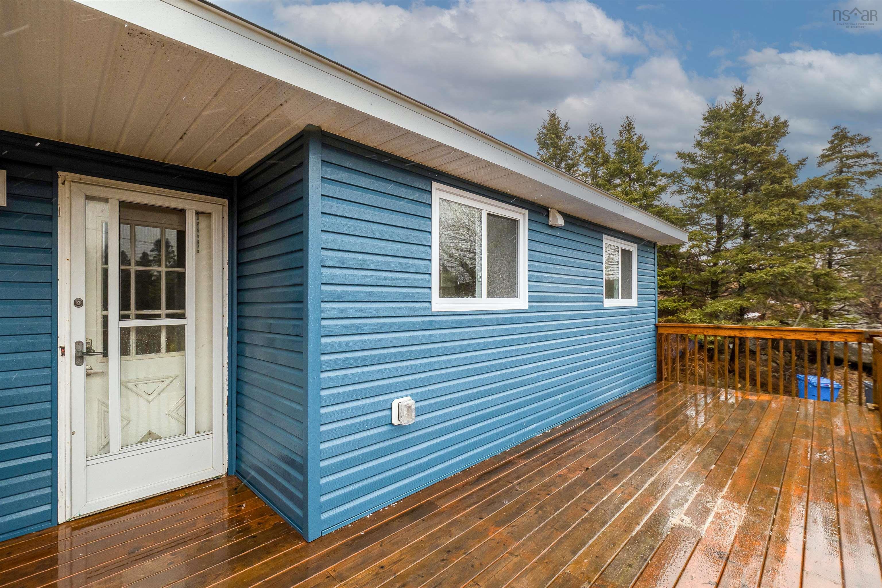 $565,000.00: 869 West Pennant Road, West Pennant