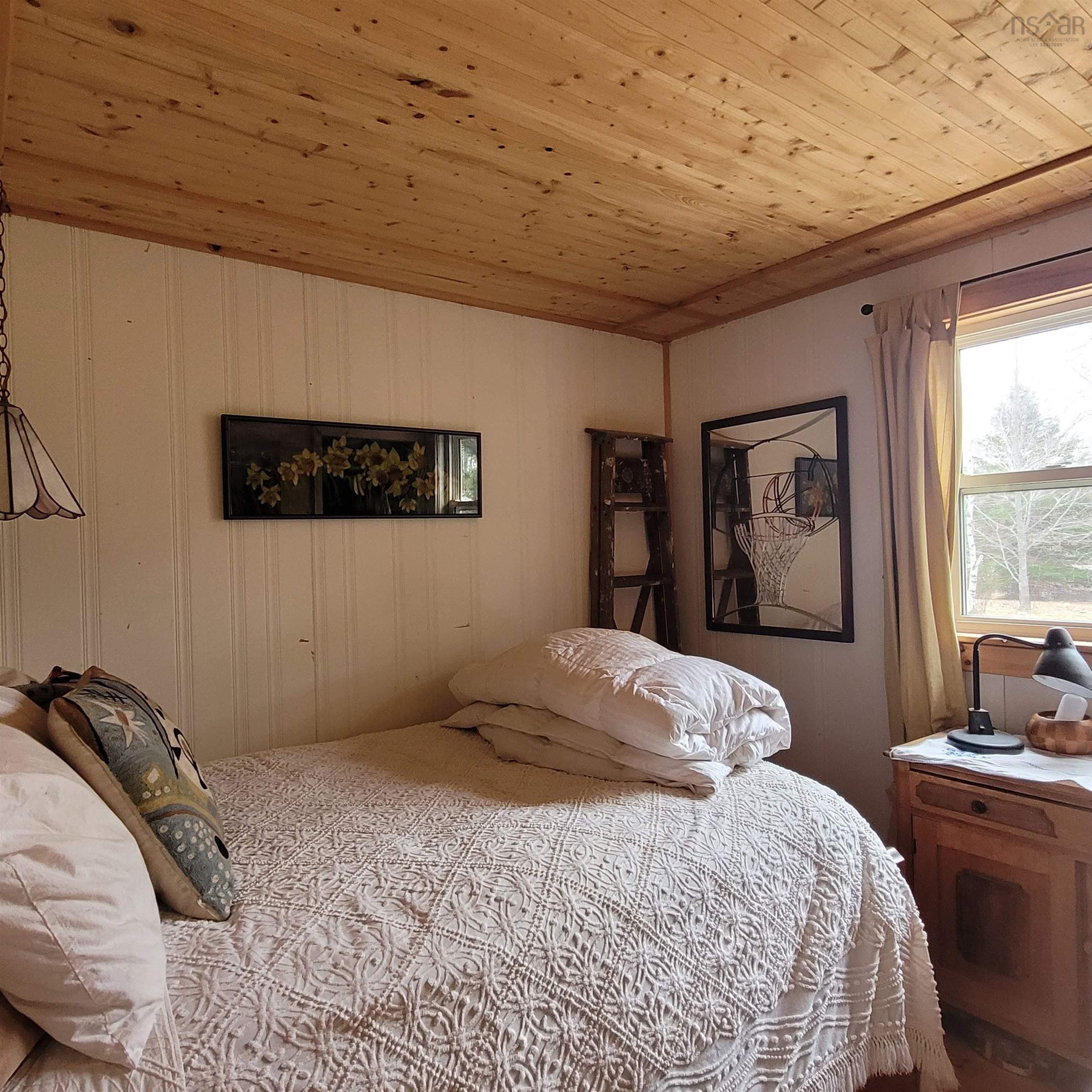 $354,900.00: 9295 Hwy#366 Highway, Port Howe