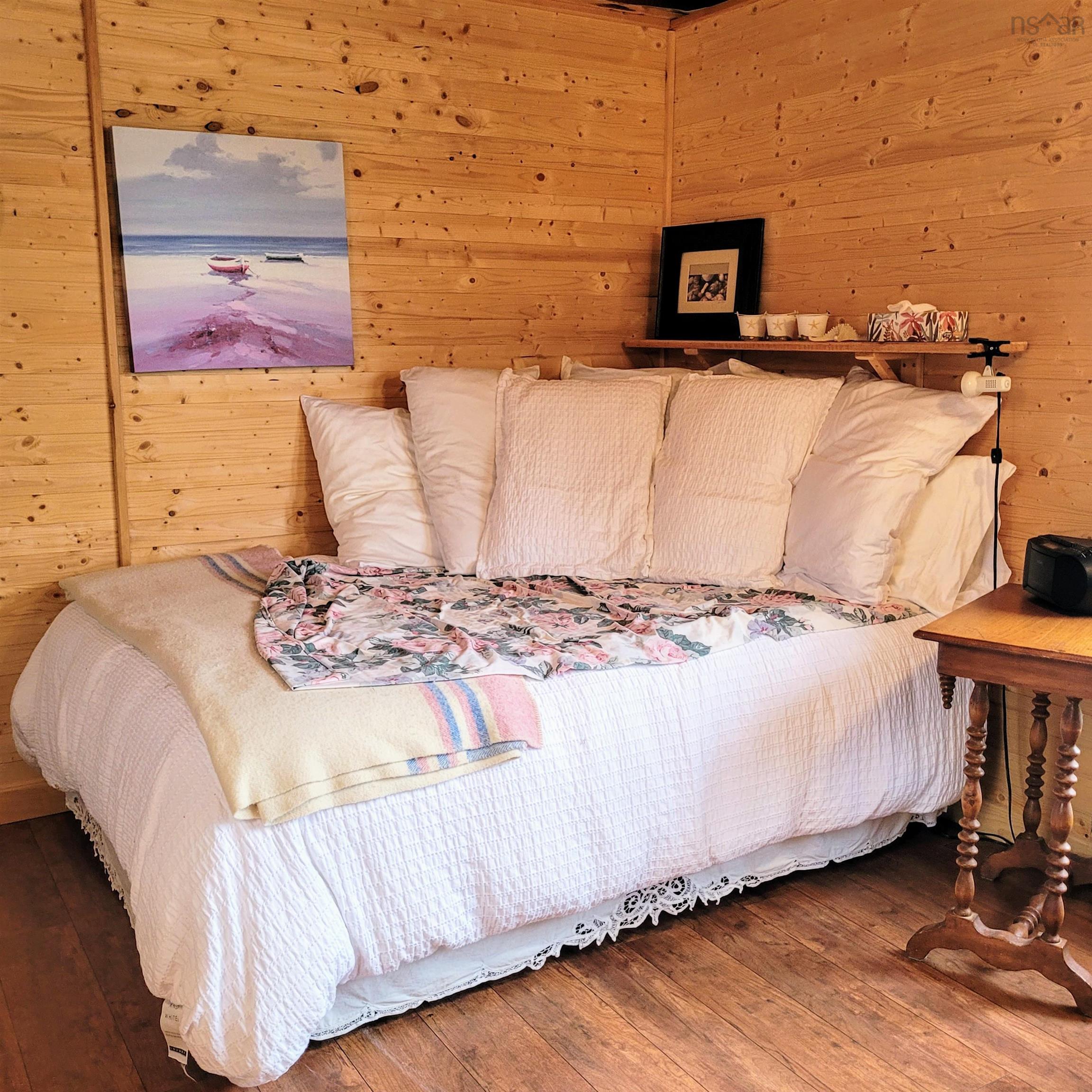 $354,900.00: 9295 Hwy#366 Highway, Port Howe