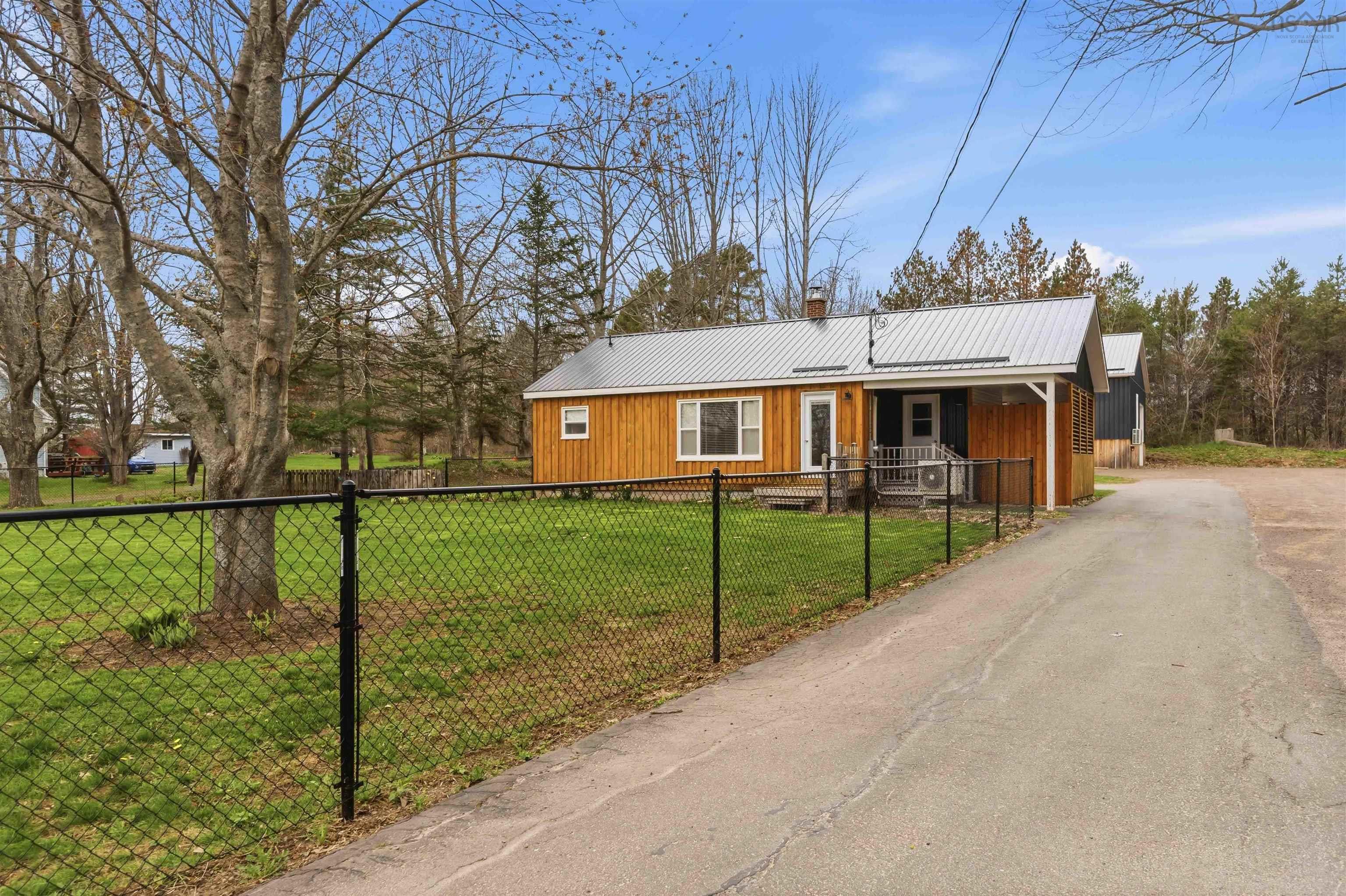 $549,900.00: 31 Pleasant Street, Melvern Square