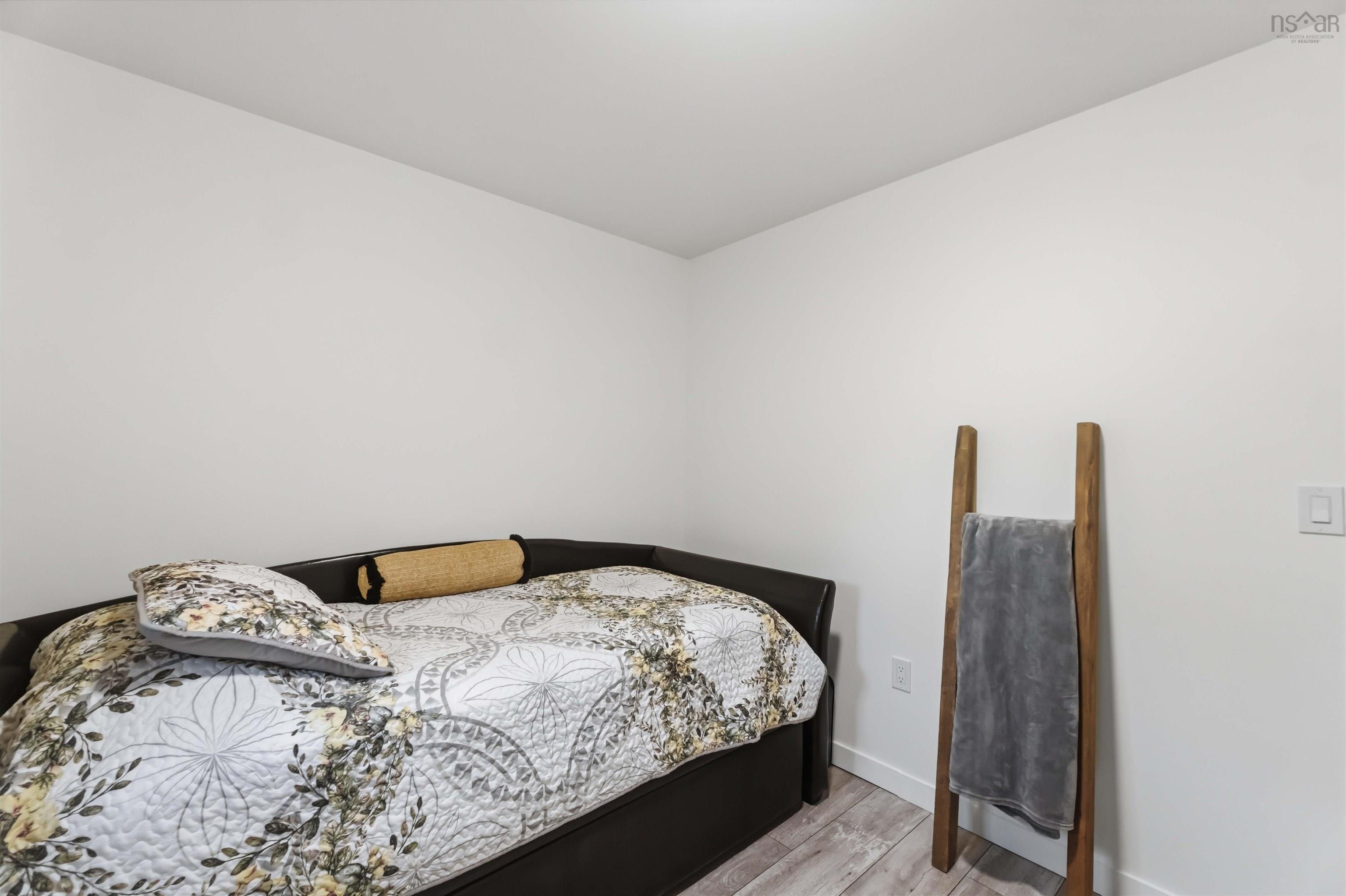 $549,900.00: 31 Pleasant Street, Melvern Square