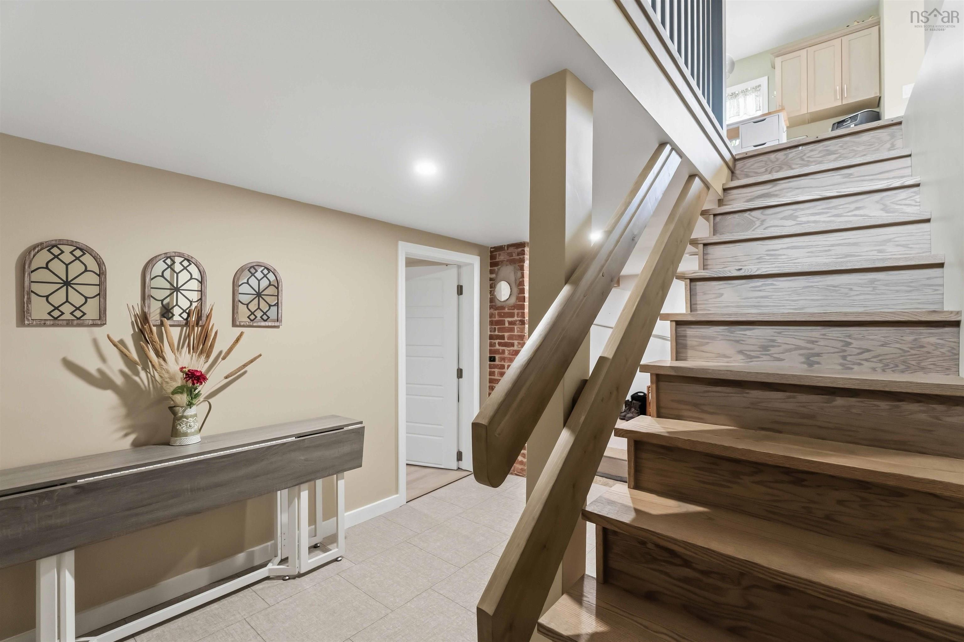 $549,900.00: 31 Pleasant Street, Melvern Square