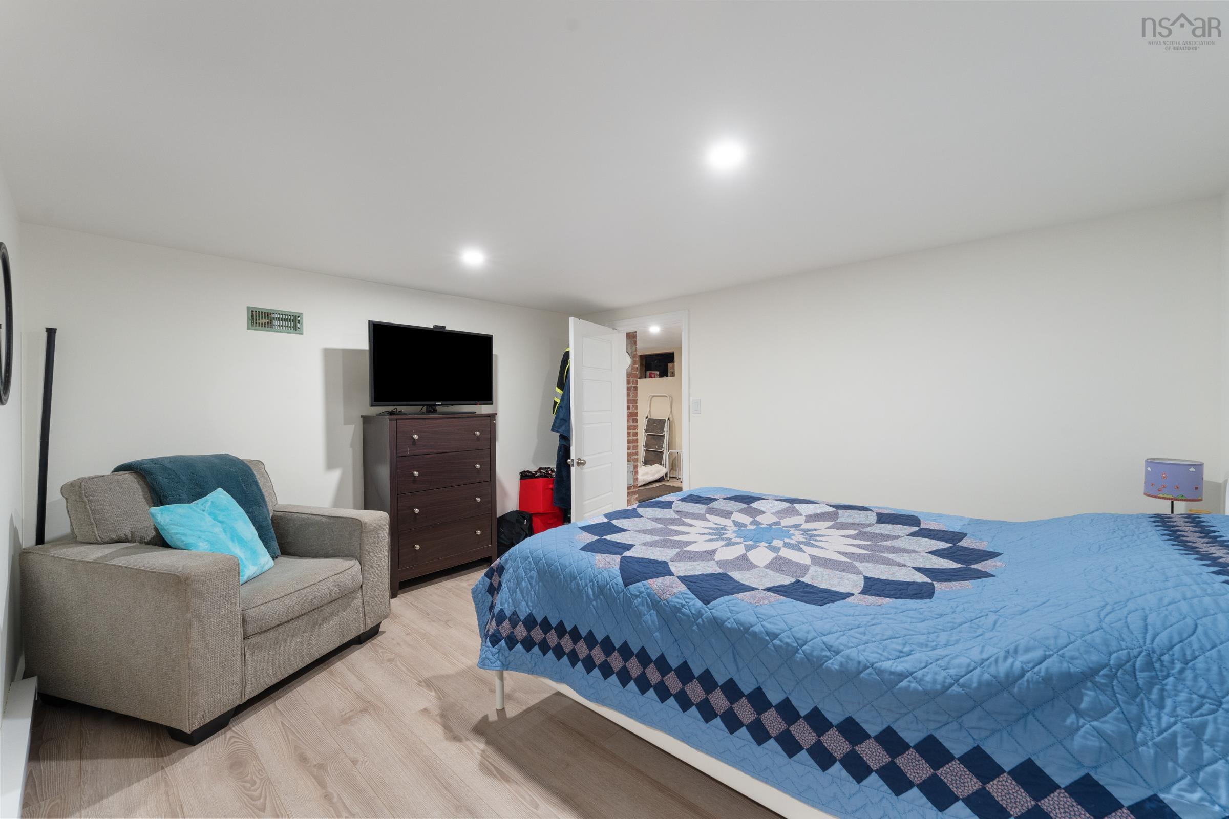 $549,900.00: 31 Pleasant Street, Melvern Square