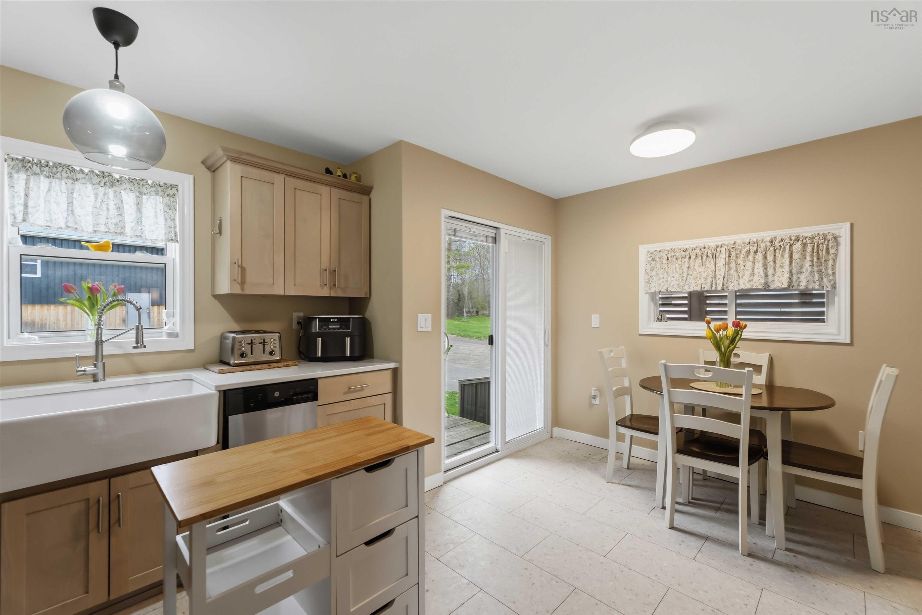 $549,900.00: 31 Pleasant Street, Melvern Square