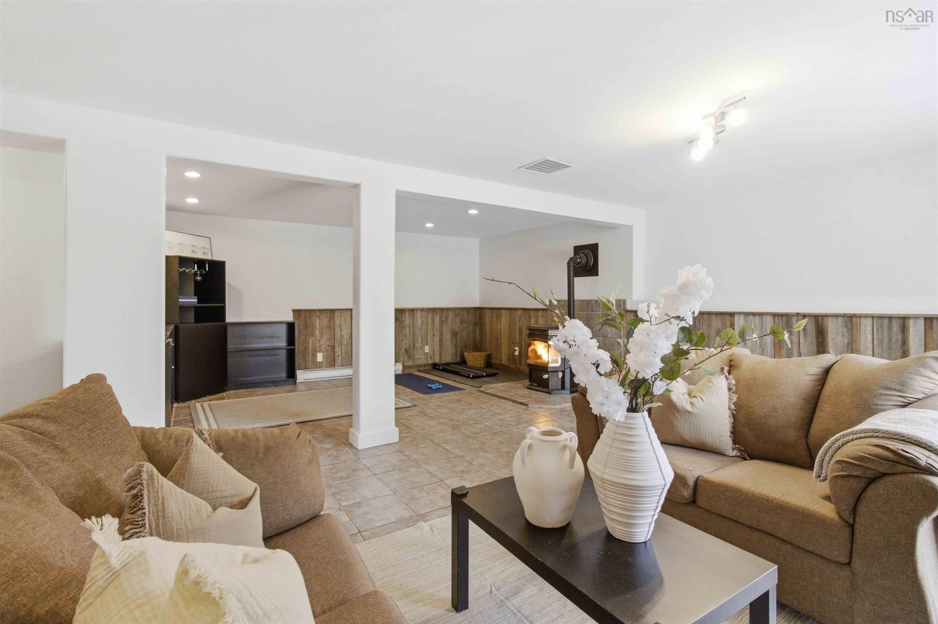 $565,000.00: 165 Cavalier Drive, Sackville