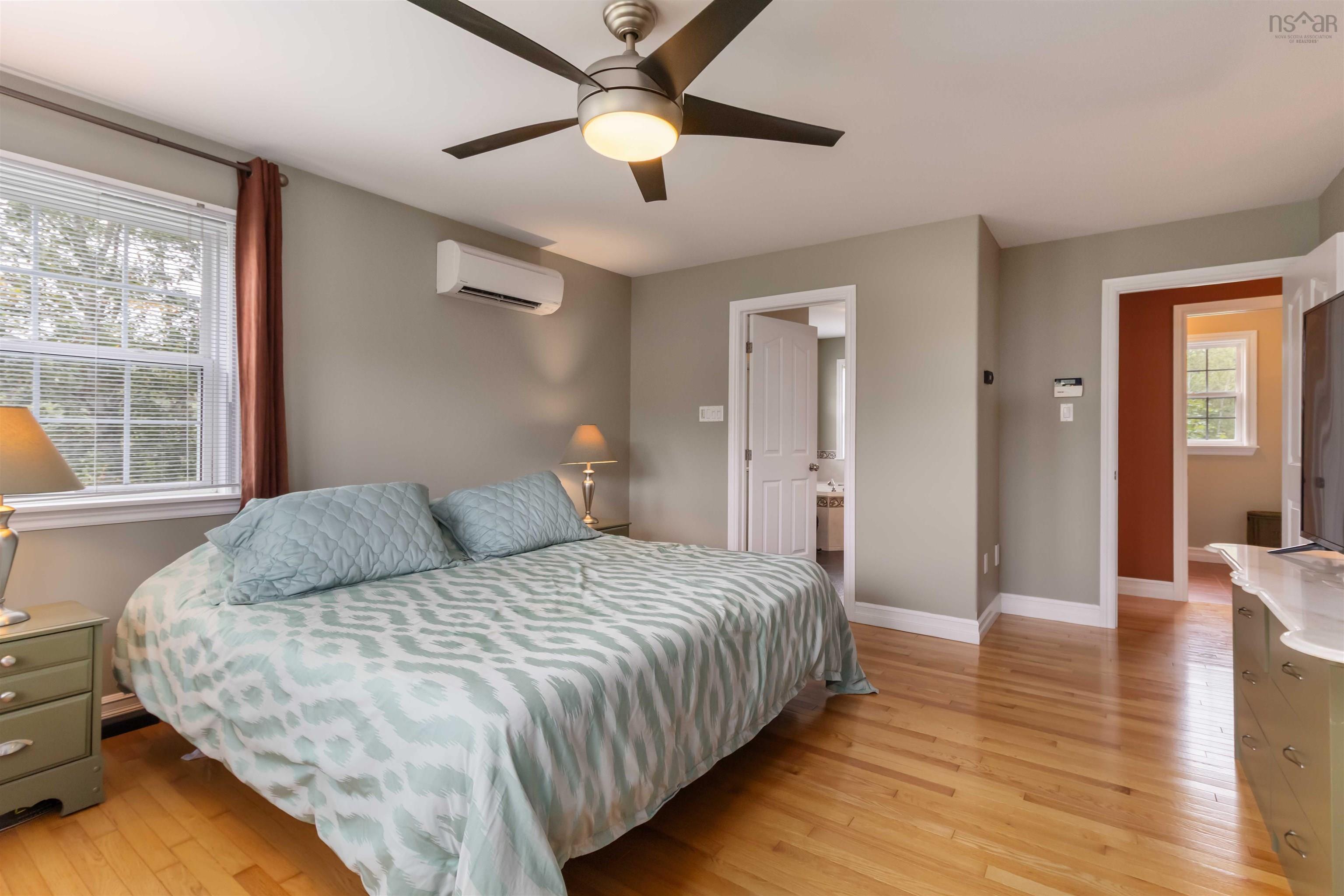 $835,000.00: 16 Valerie Court, Windsor Junction