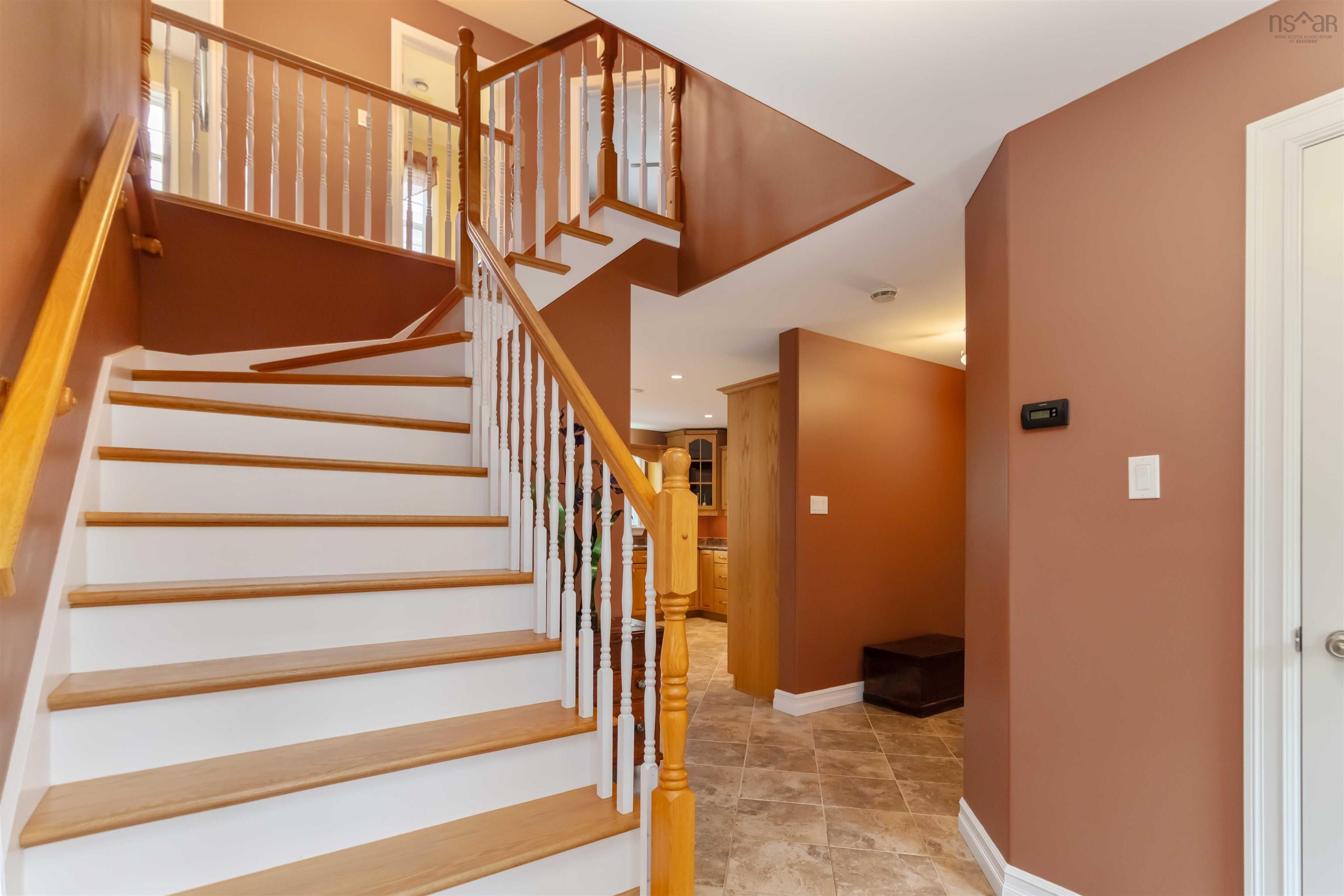 $835,000.00: 16 Valerie Court, Windsor Junction