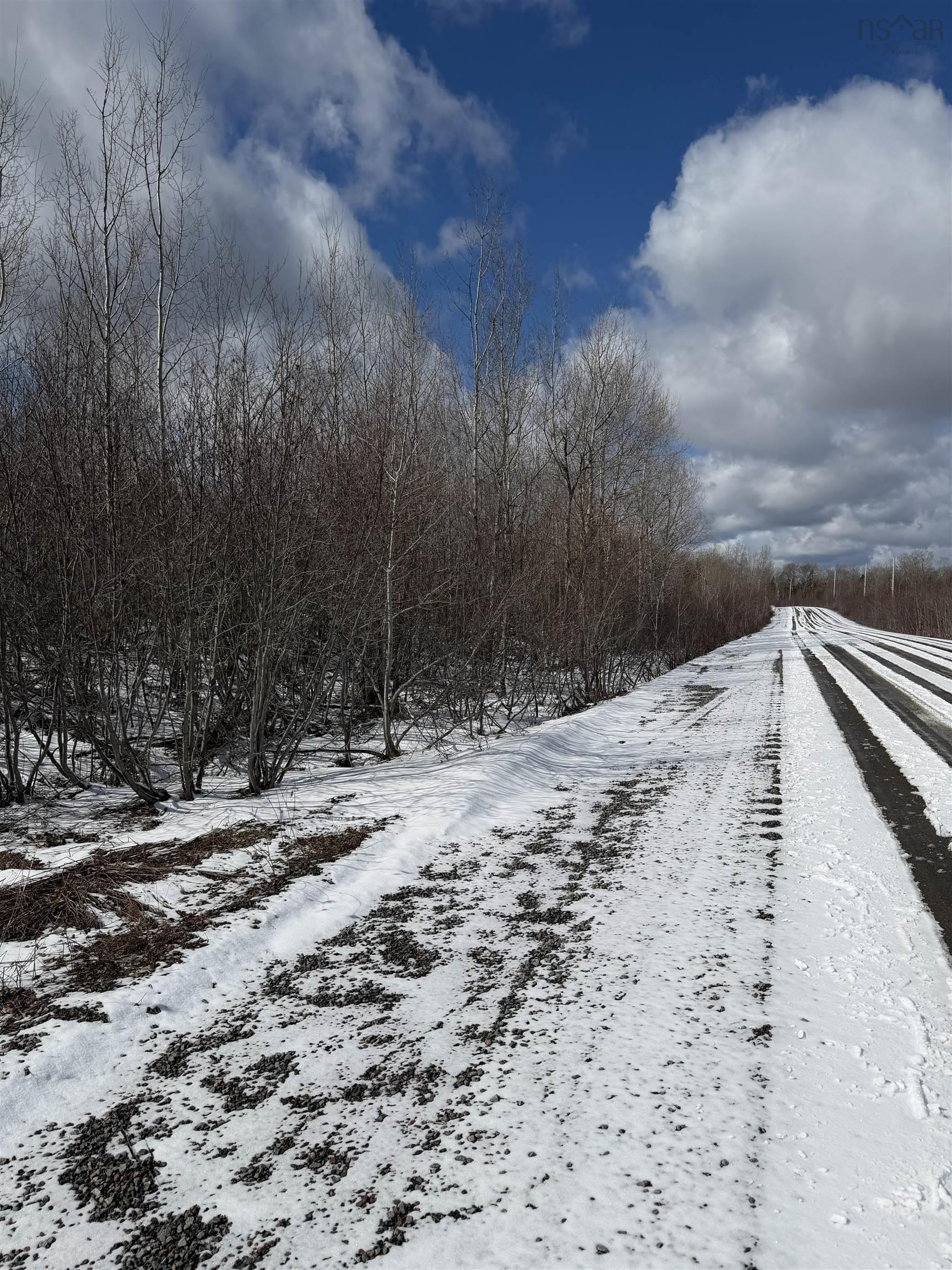 $57,400.00: 25 Acres Lake Road, Tatamagouche