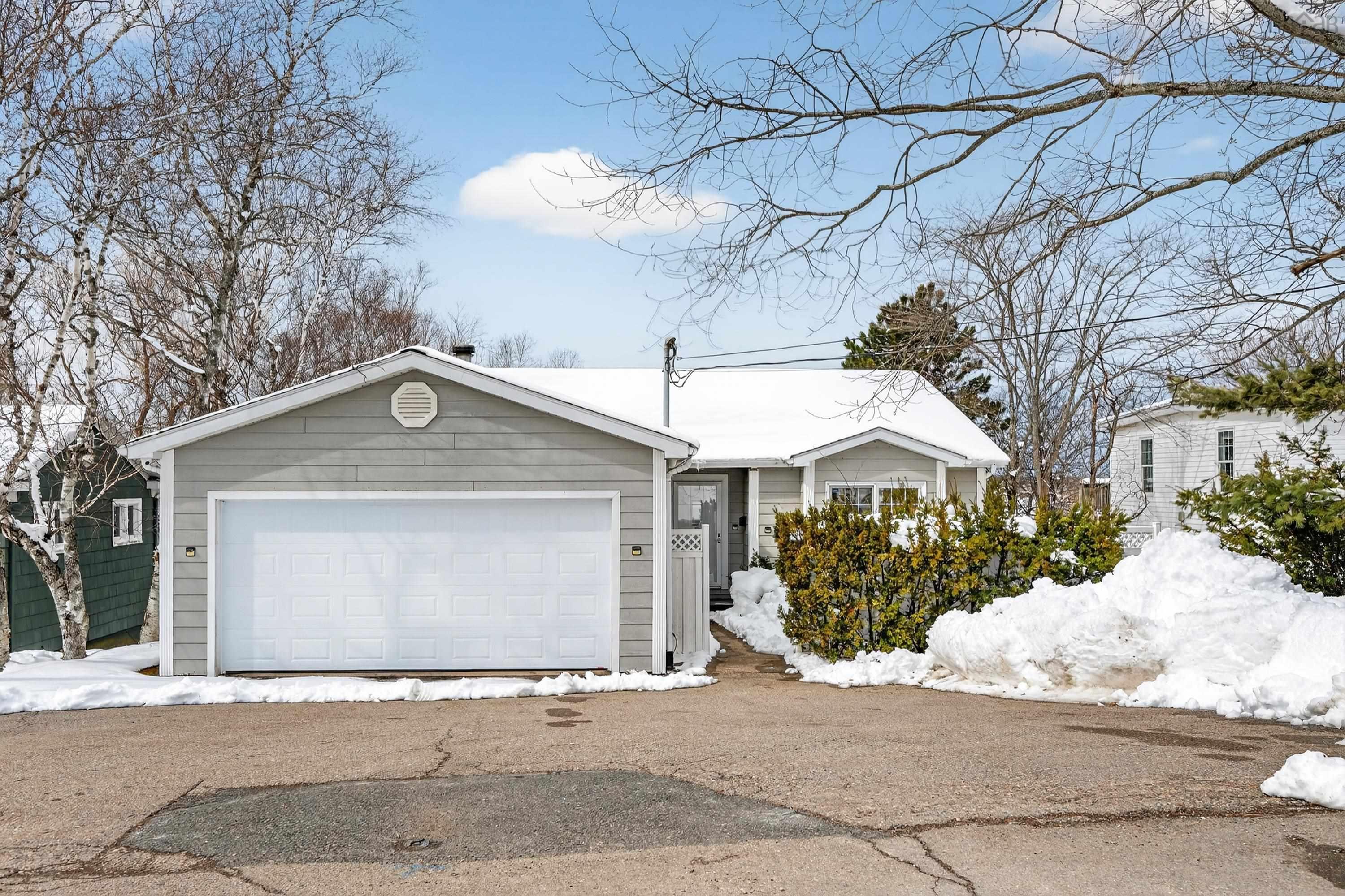 $479,900.00: 28 OLD KINGS Road, Sydney