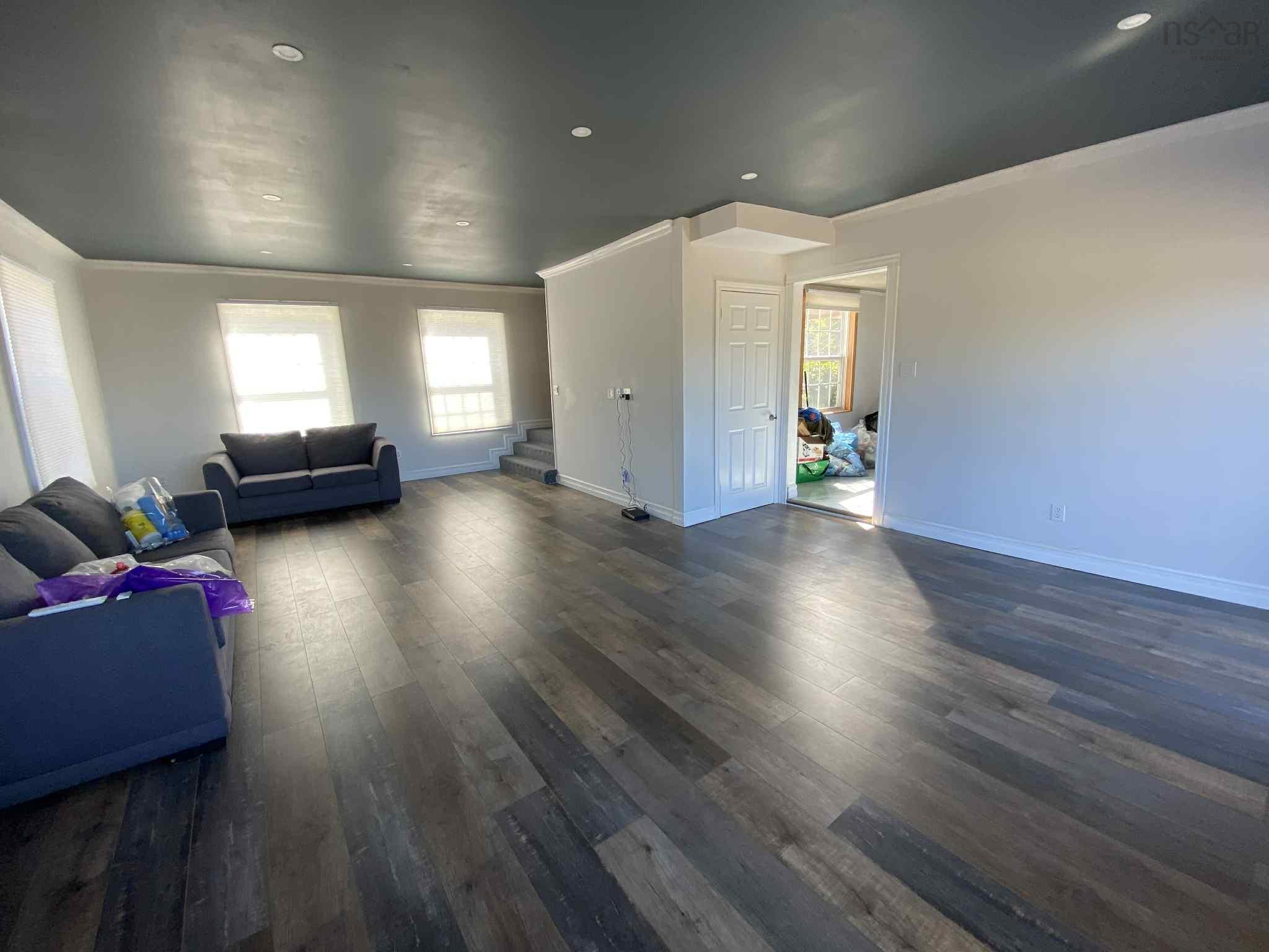 $455,000.00: 2799 1 Highway, Upper Clements