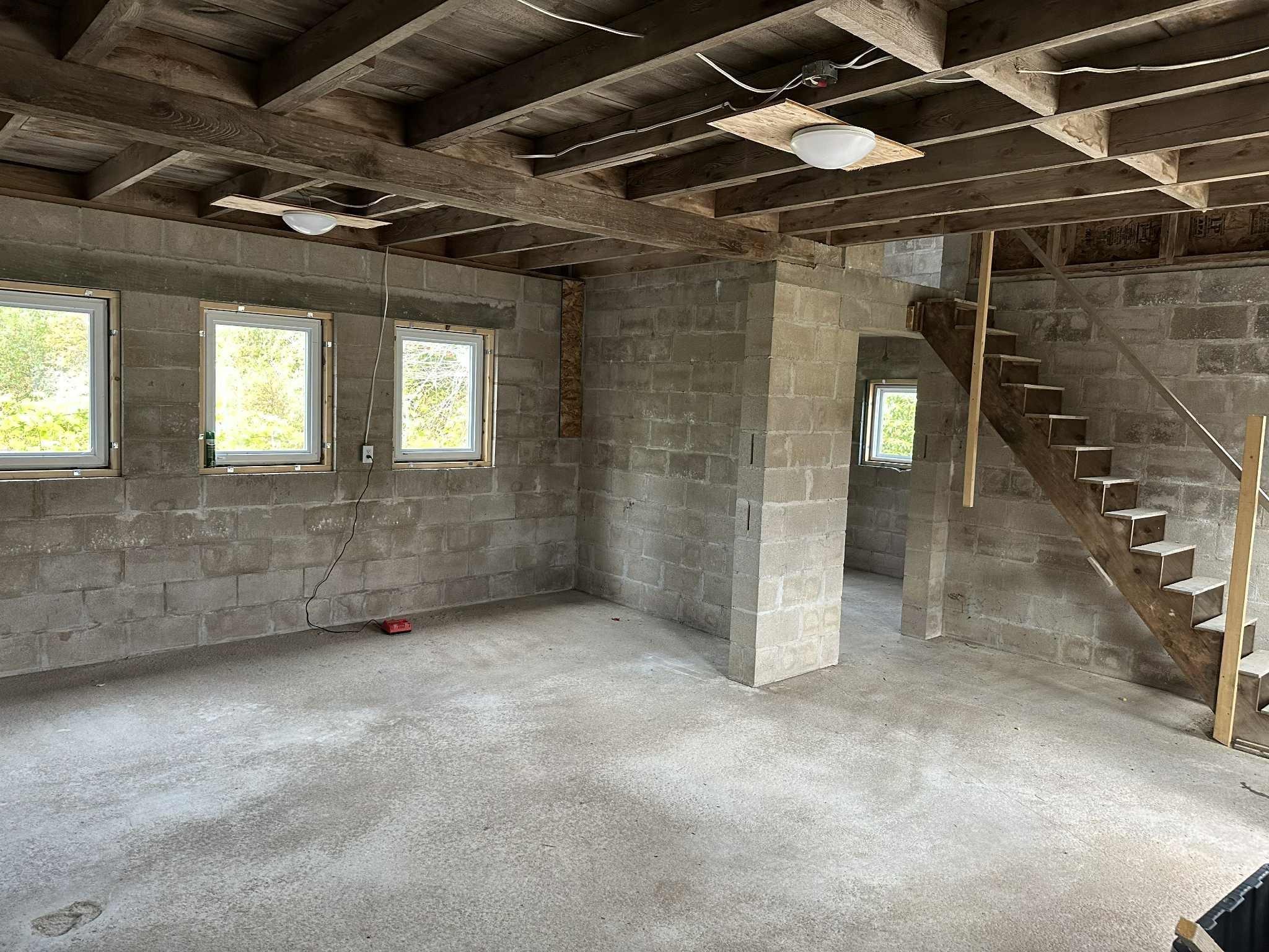 $455,000.00: 2799 1 Highway, Upper Clements