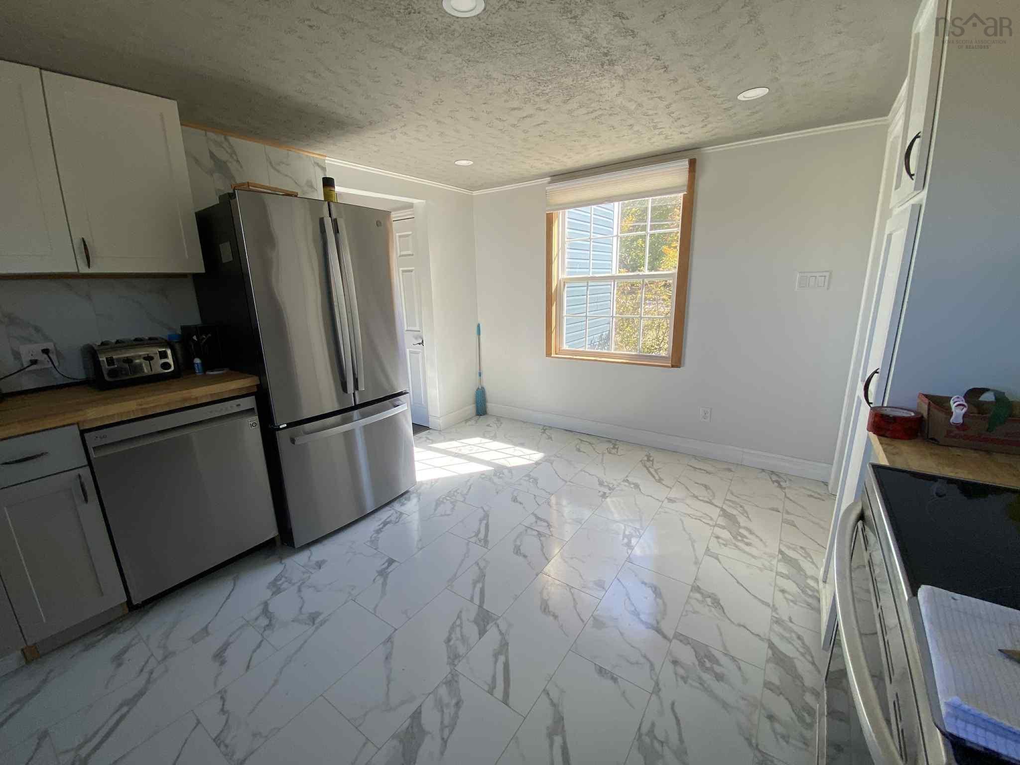 $455,000.00: 2799 1 Highway, Upper Clements