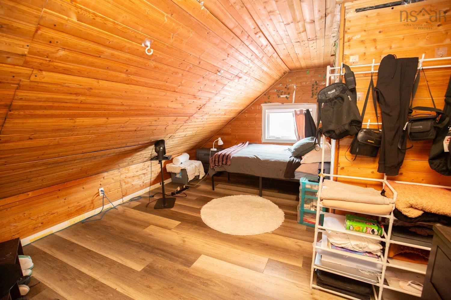 $240,000.00: 107 UPPER PEMBROKE Road, Pembroke