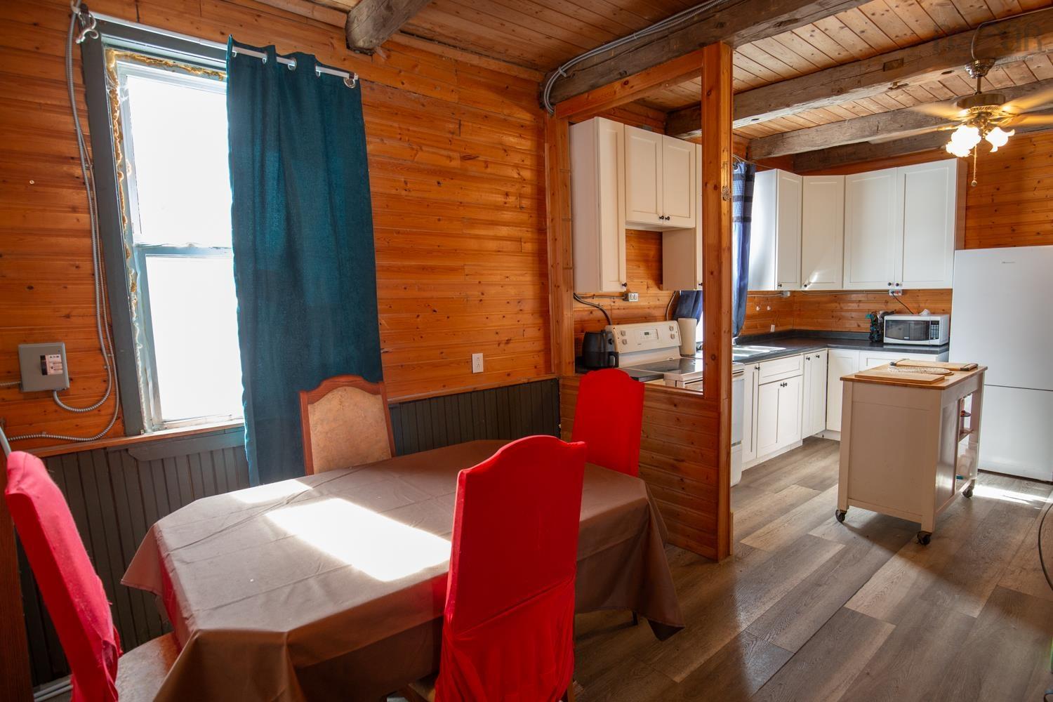 $240,000.00: 107 UPPER PEMBROKE Road, Pembroke