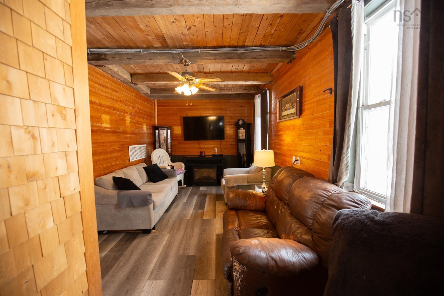 $240,000.00: 107 UPPER PEMBROKE Road, Pembroke