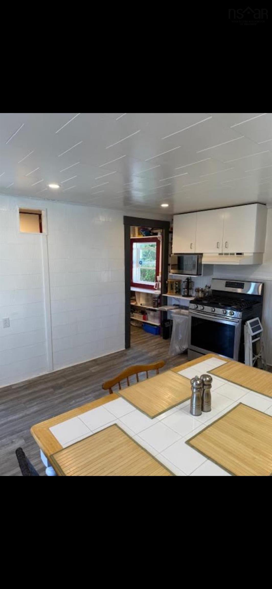 $319,900.00: 5863 Highway 16, Queensport