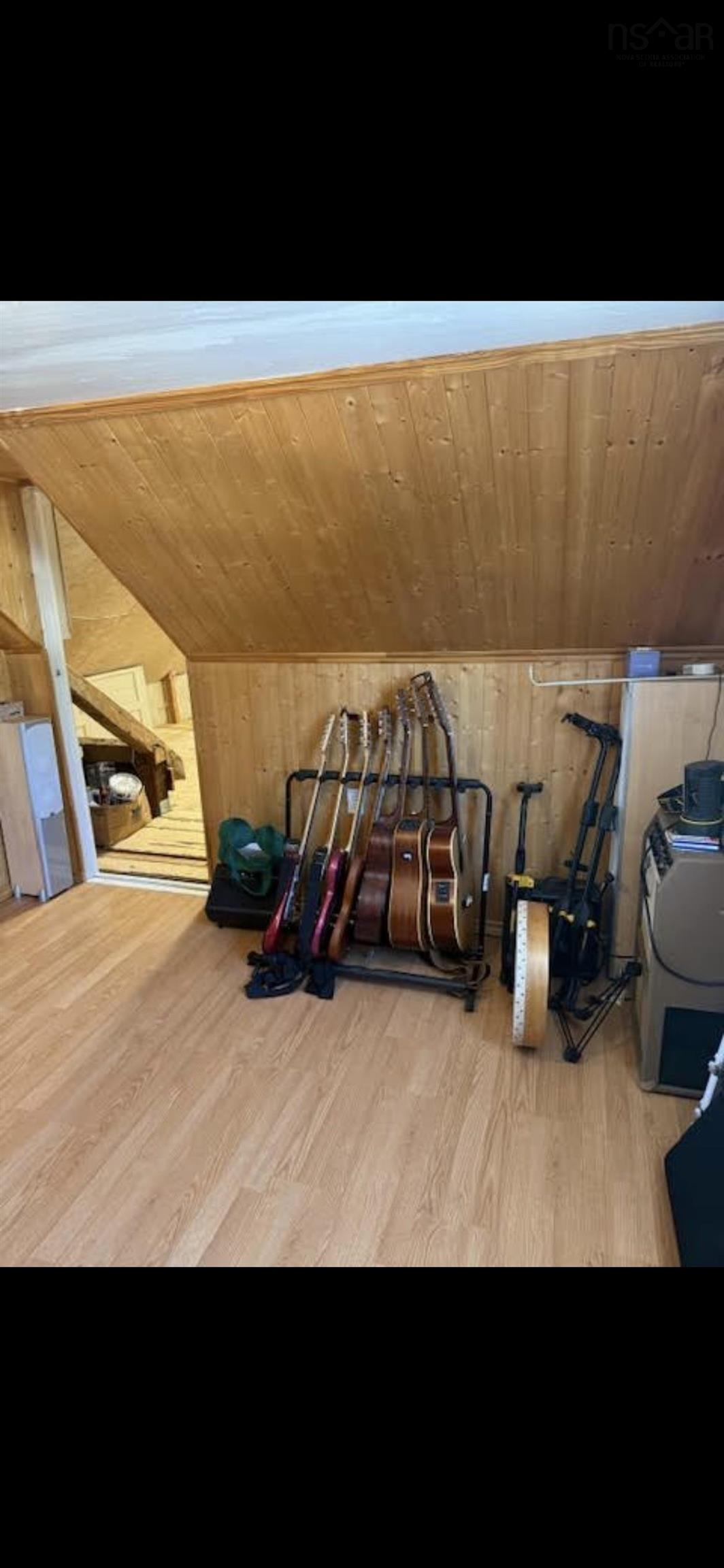 $319,900.00: 5863 Highway 16, Queensport