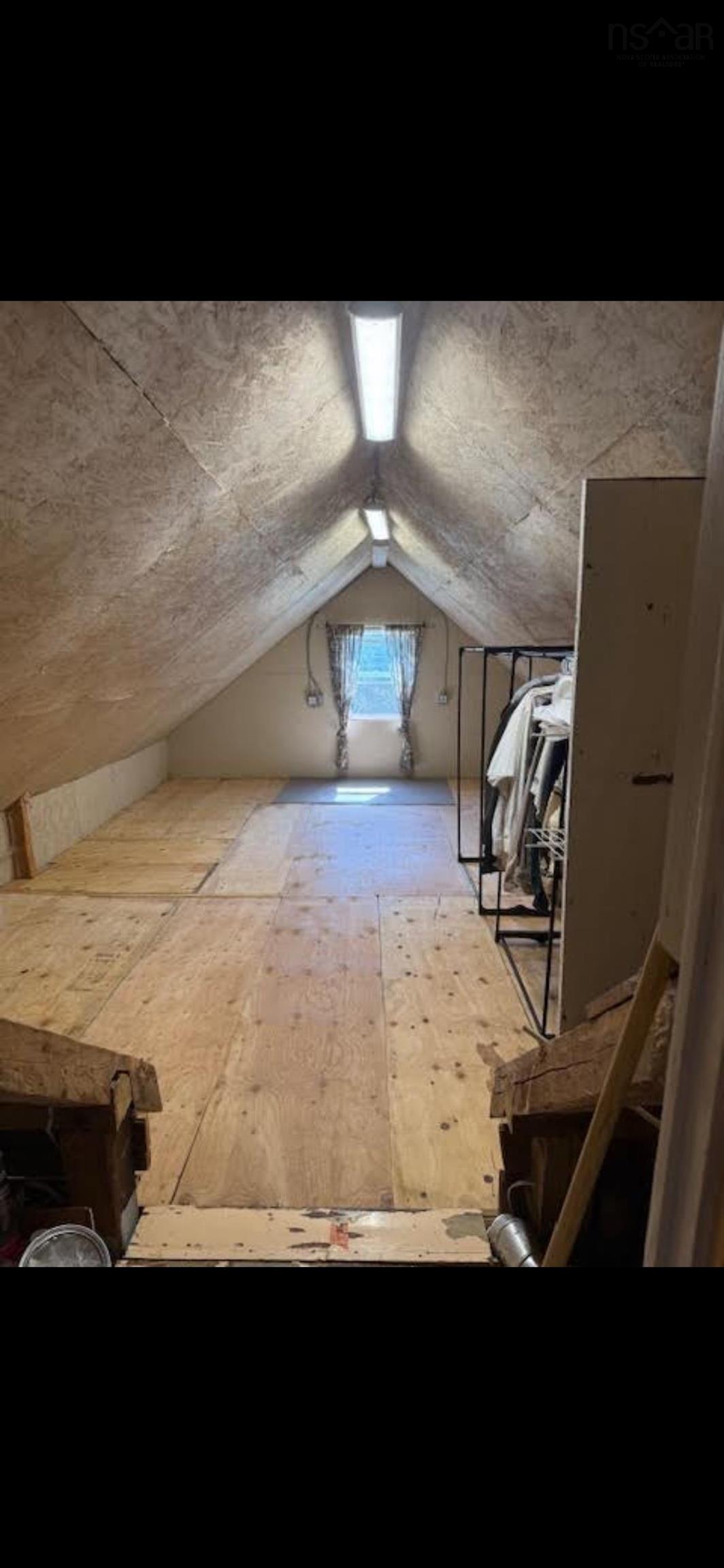 $319,900.00: 5863 Highway 16, Queensport