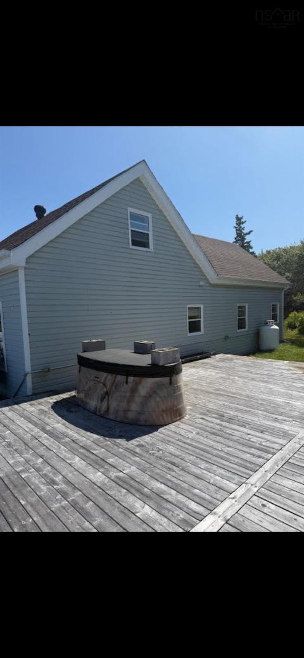 $319,900.00: 5863 Highway 16, Queensport