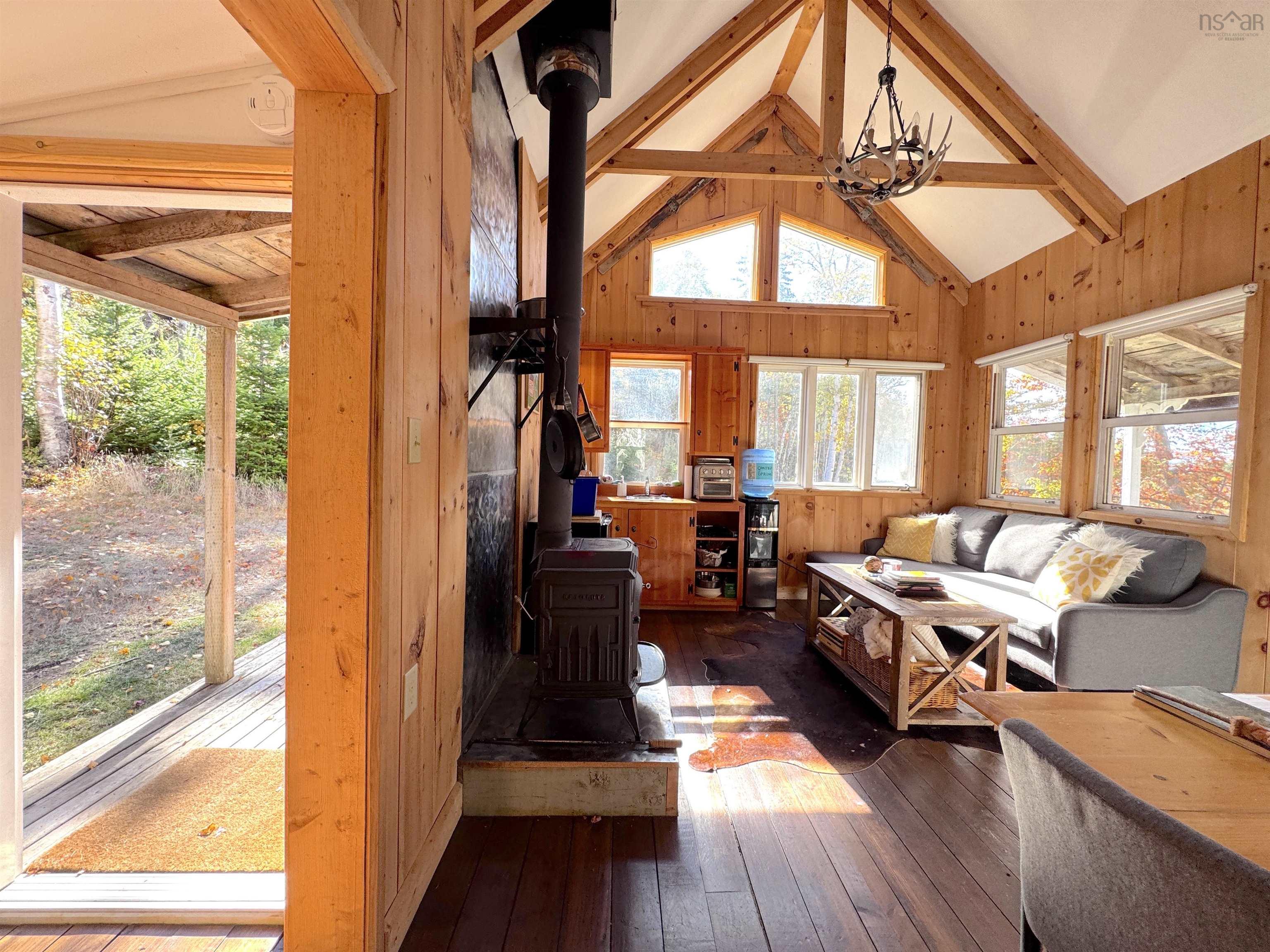 $324,900.00: 47403 Cabot Trail, Tarbotvale