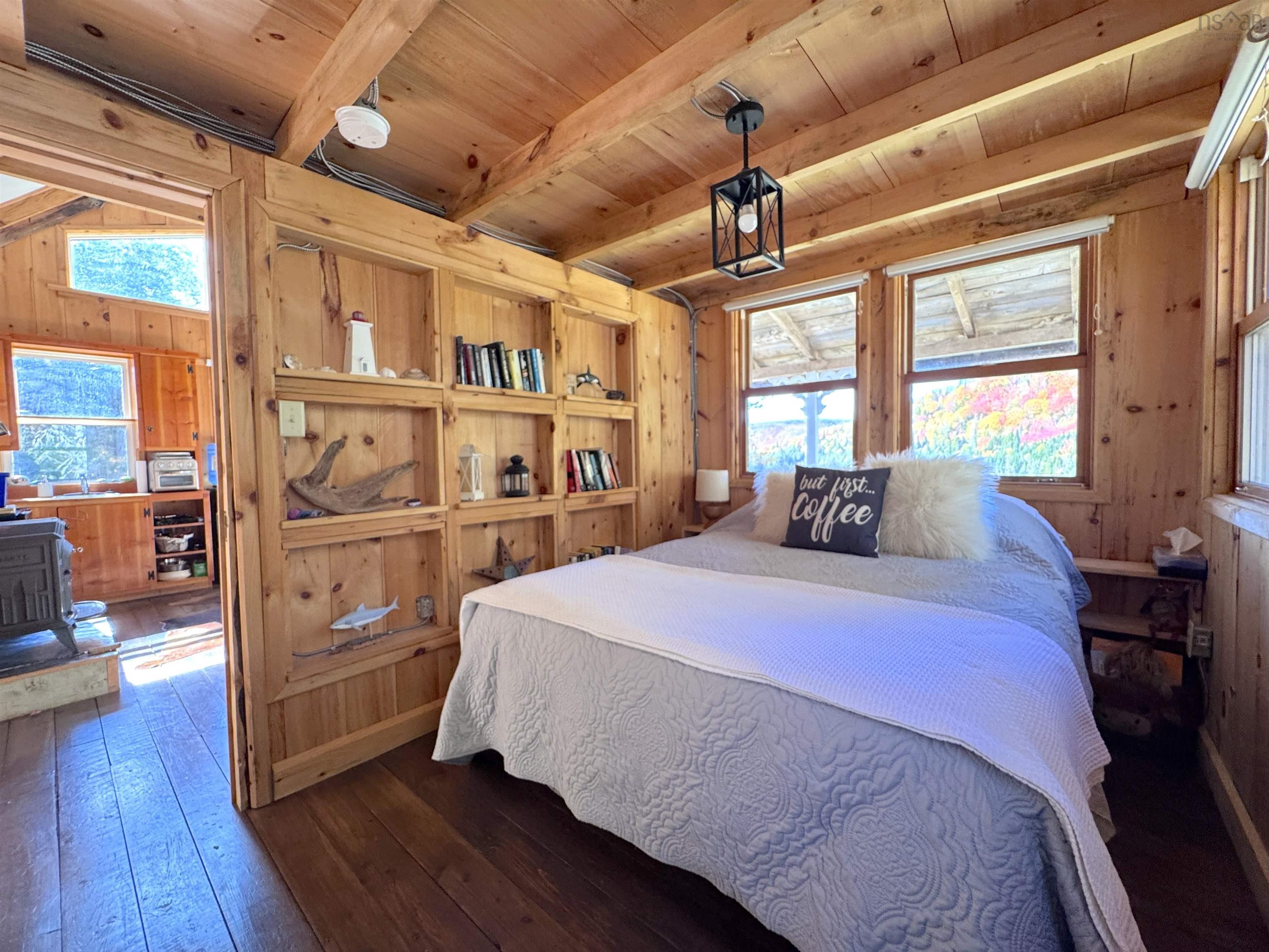 $324,900.00: 47403 Cabot Trail, Tarbotvale