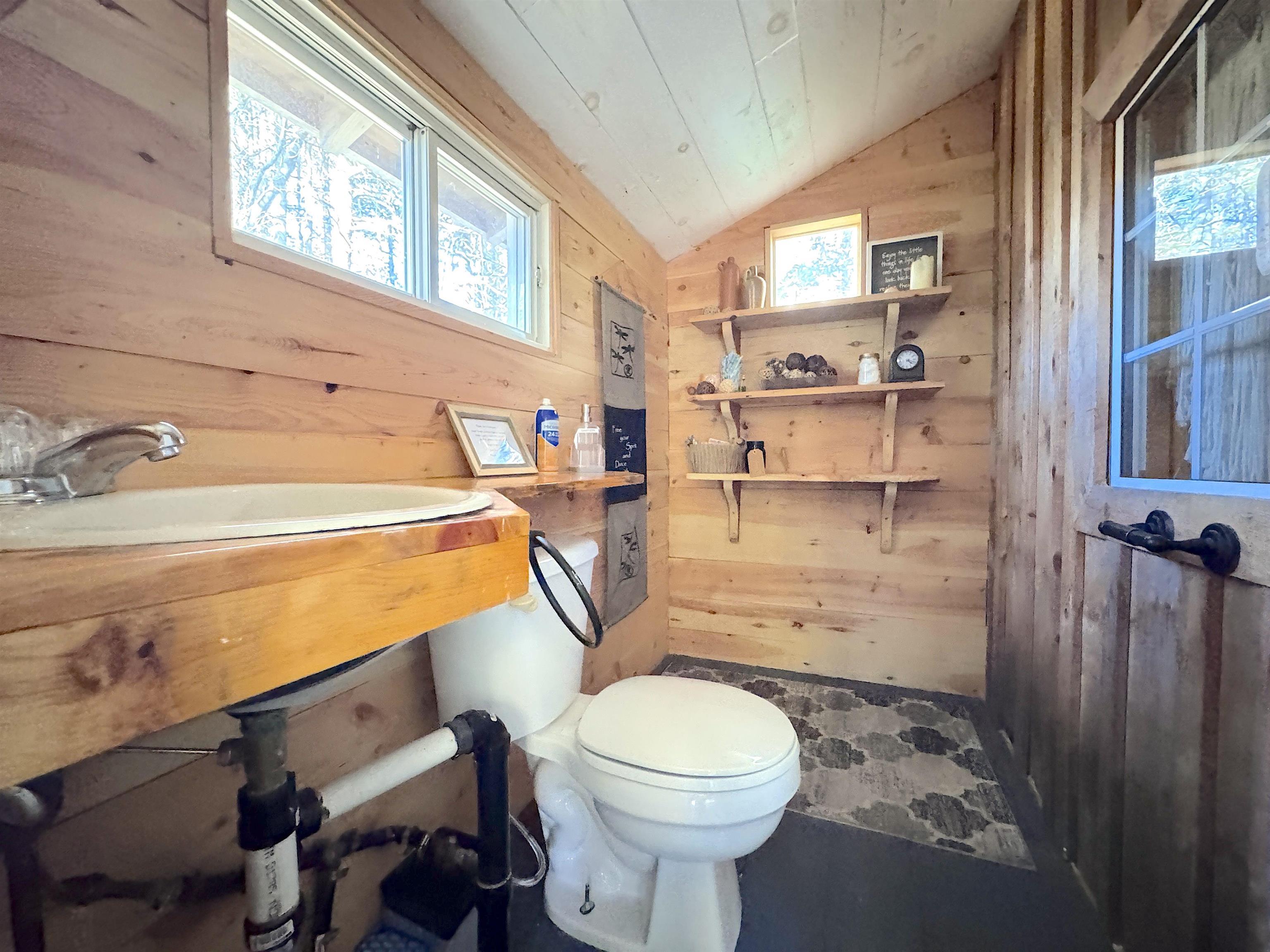 $324,900.00: 47403 Cabot Trail, Tarbotvale