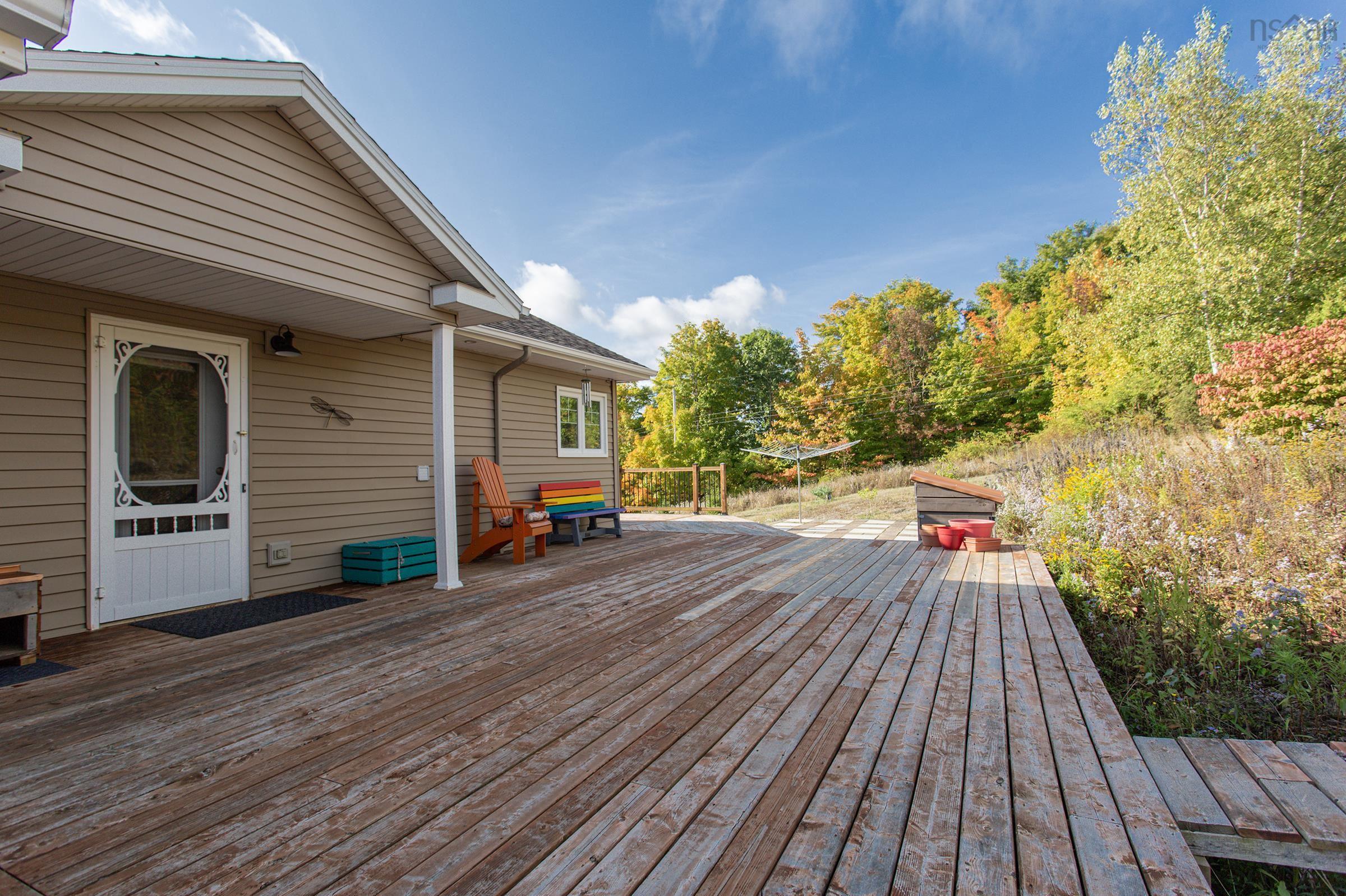 $639,000.00: 36 Beech Hill Road, North Alton