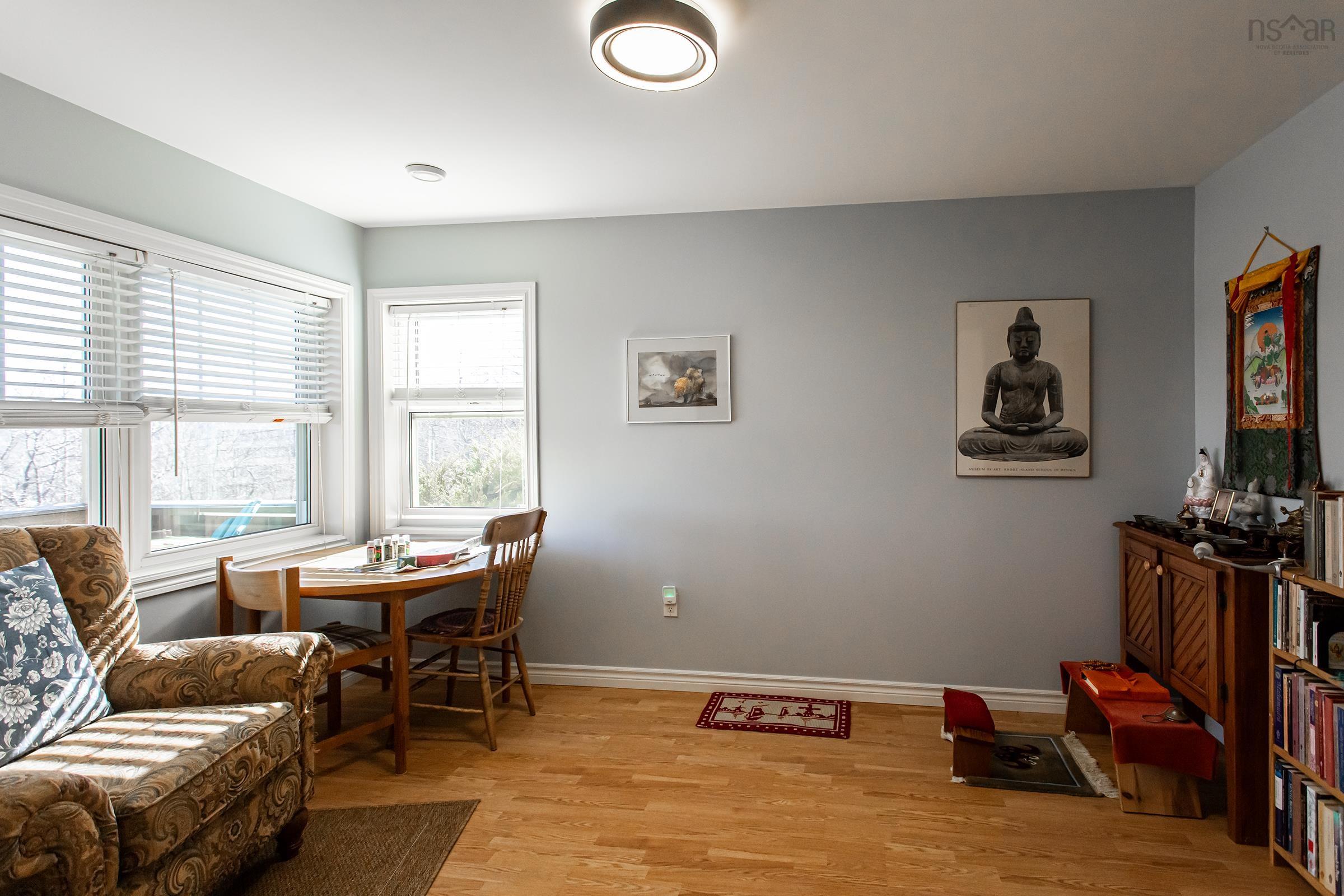 $639,000.00: 36 Beech Hill Road, North Alton