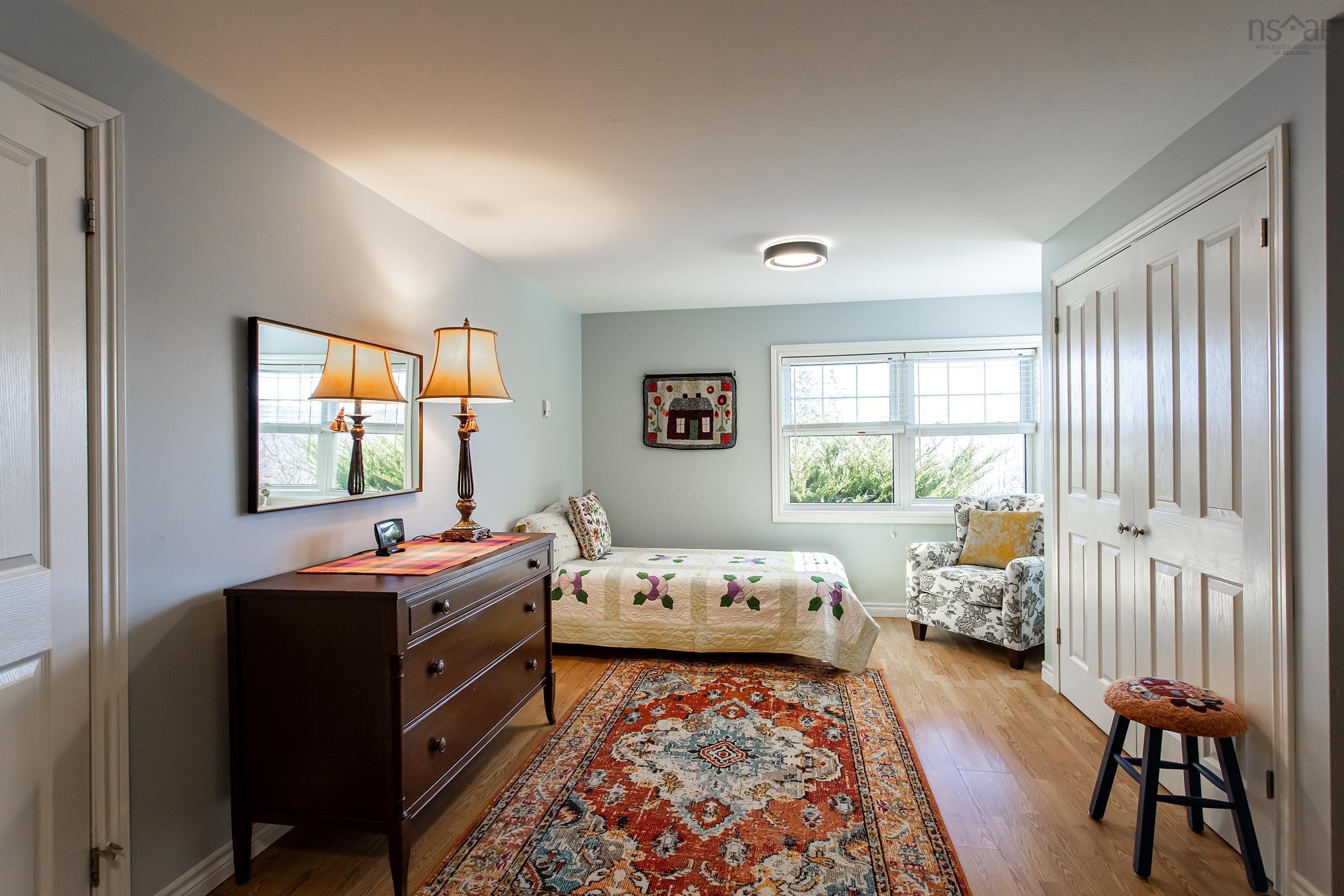 $639,000.00: 36 Beech Hill Road, North Alton