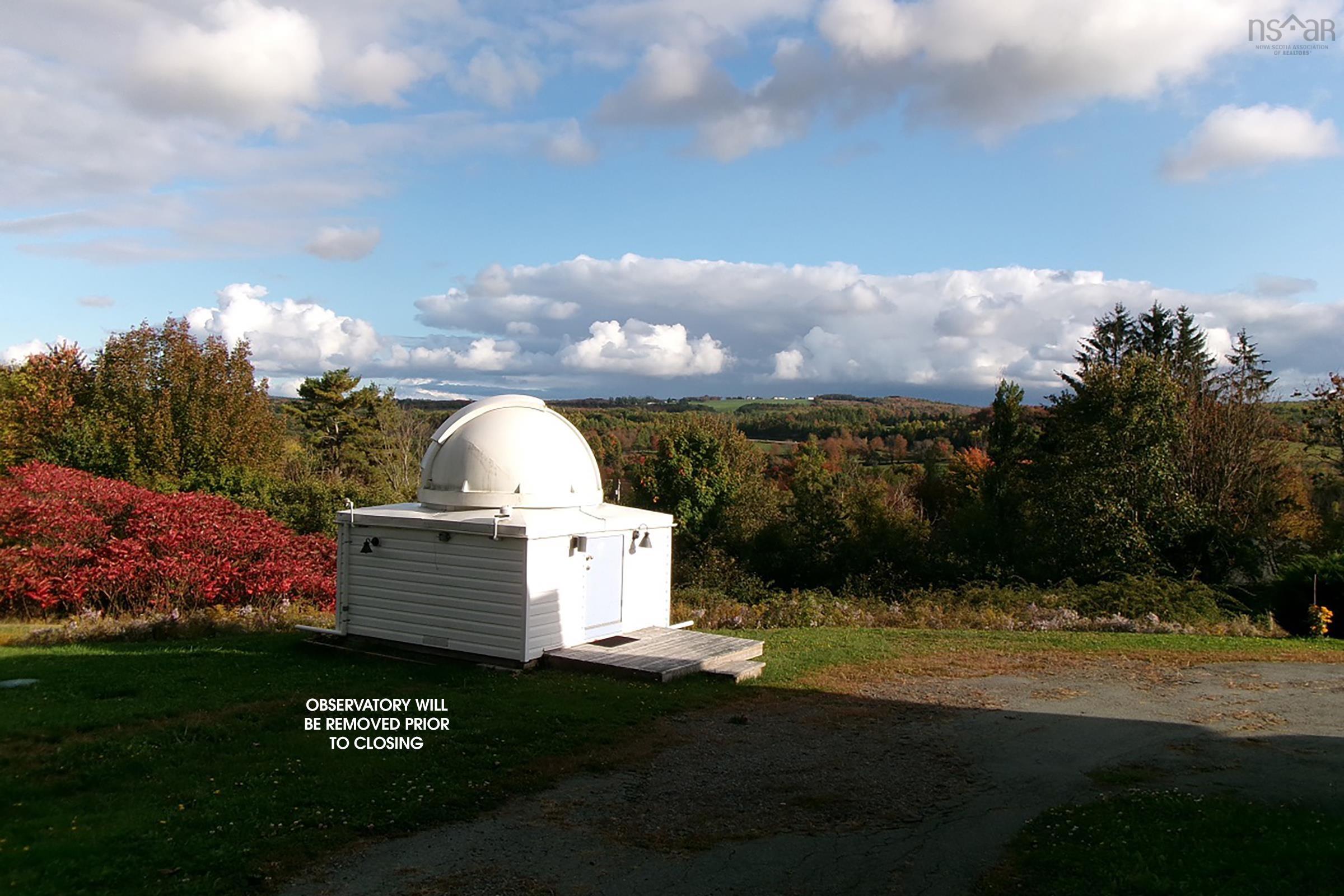 $639,000.00: 36 Beech Hill Road, North Alton