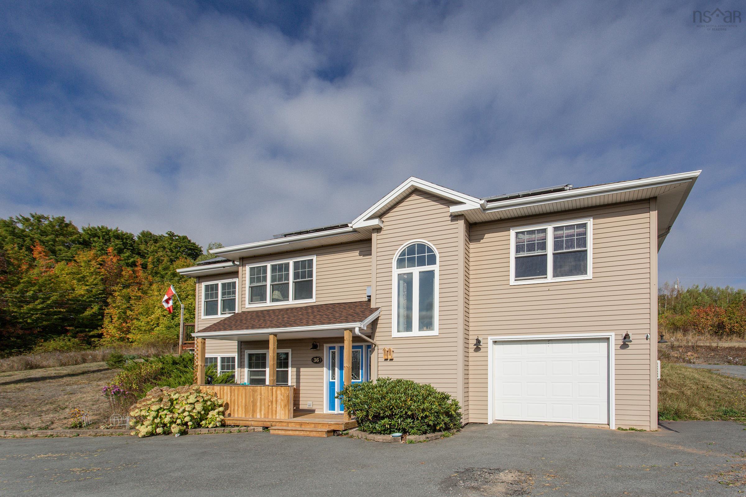 $639,000.00: 36 Beech Hill Road, North Alton