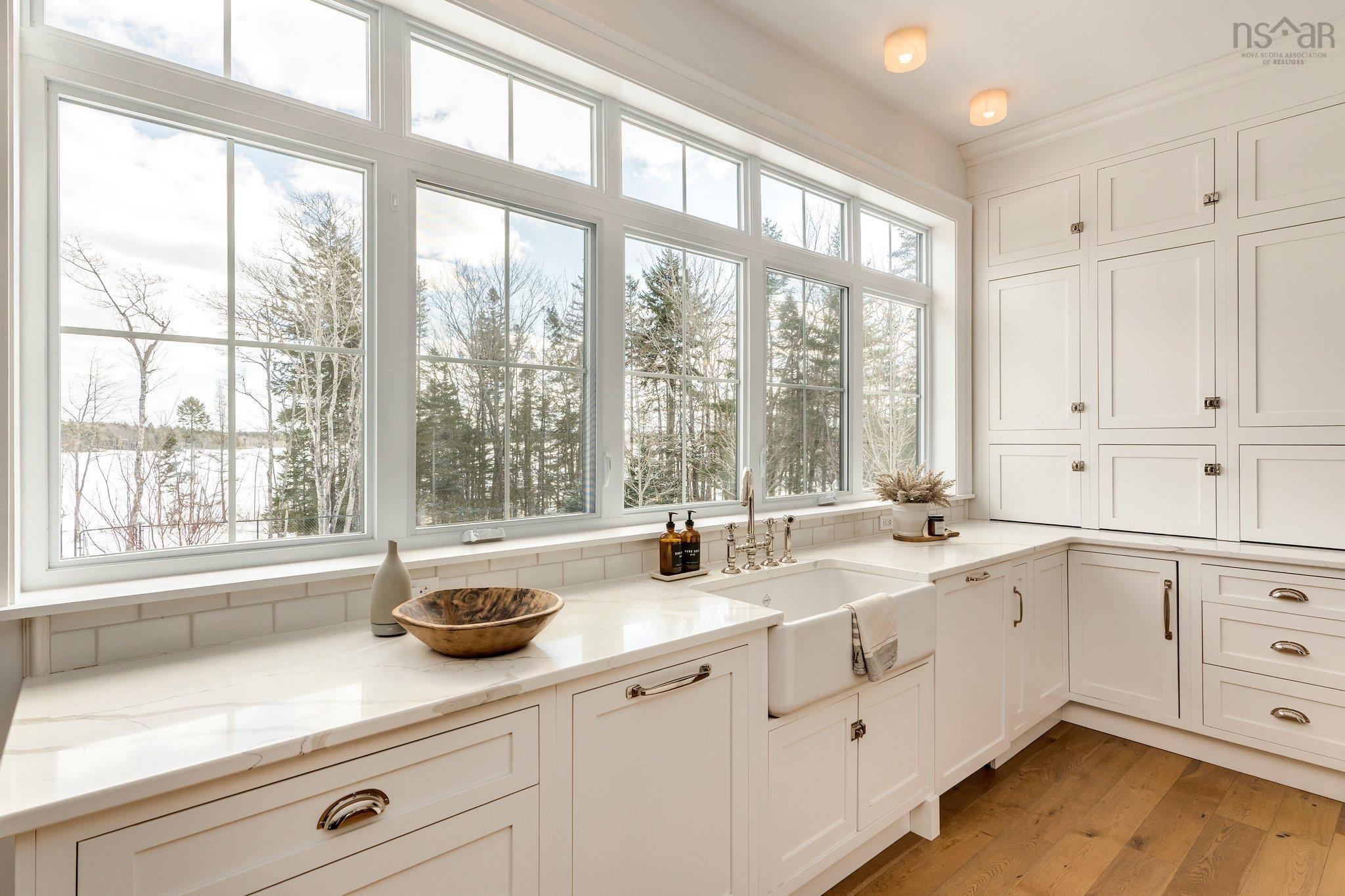 $2,840,000.00: 1006 McCabe Lake Drive, Middle Sackville