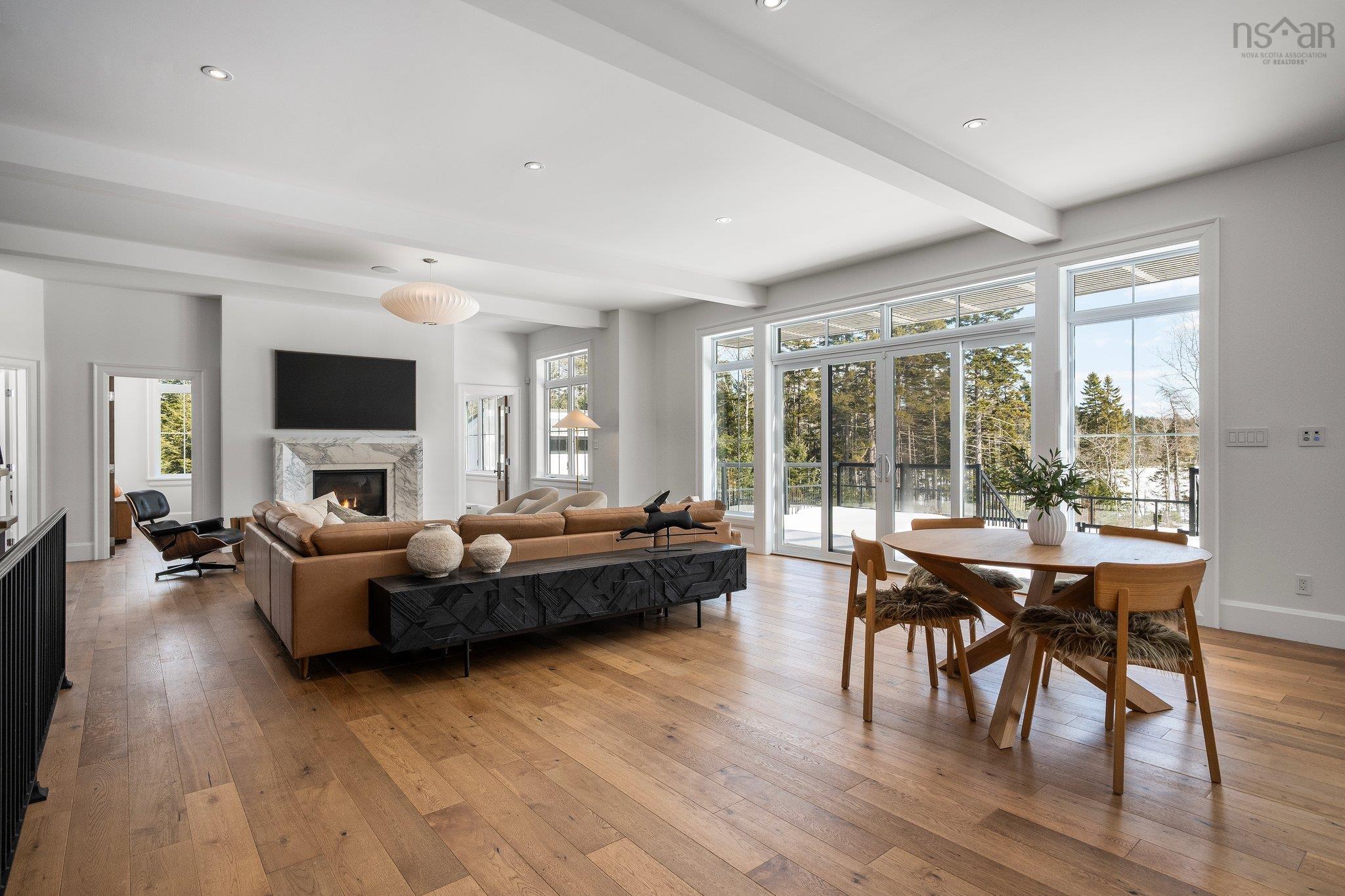 $2,840,000.00: 1006 McCabe Lake Drive, Middle Sackville