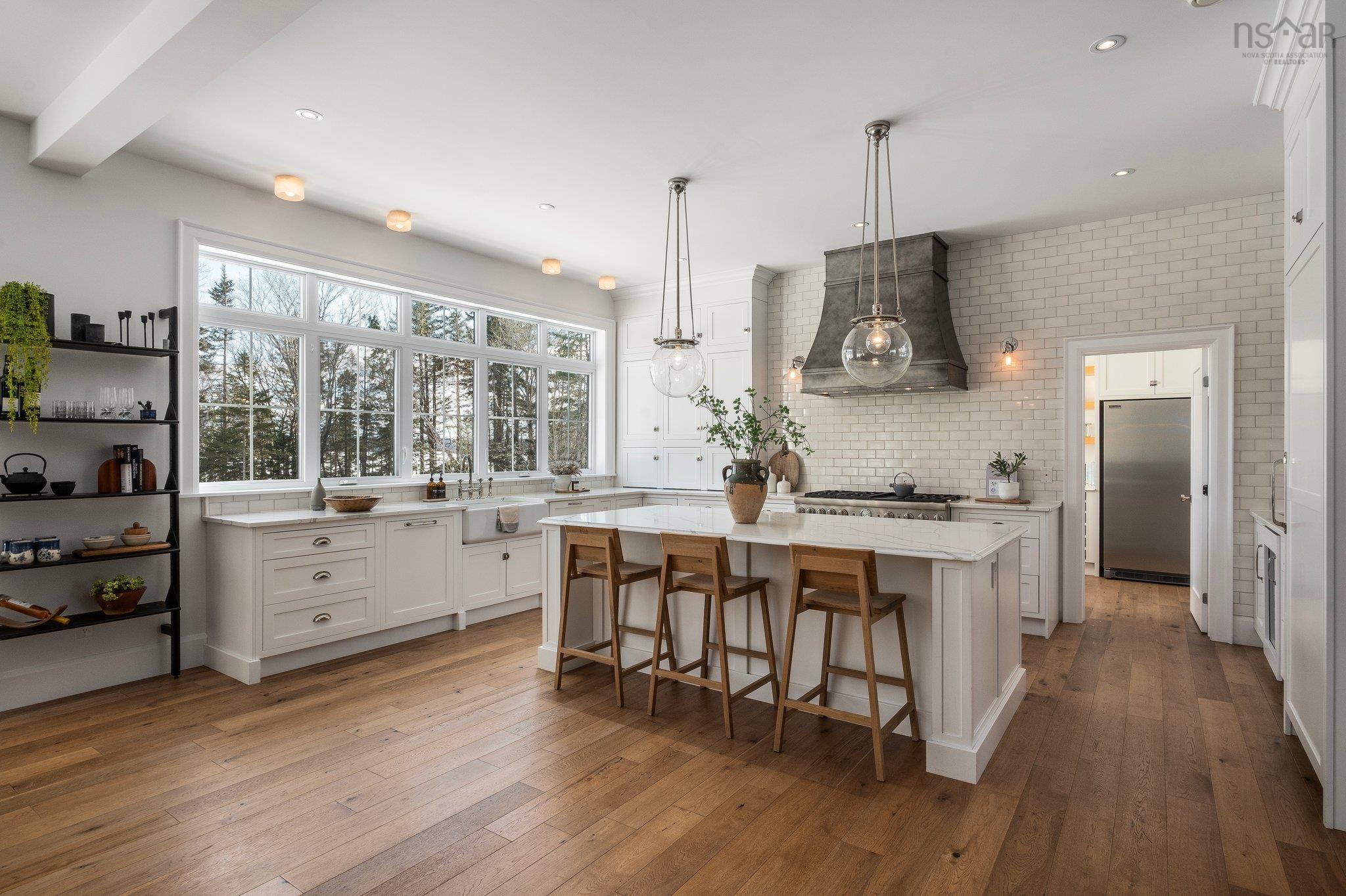 $2,840,000.00: 1006 McCabe Lake Drive, Middle Sackville