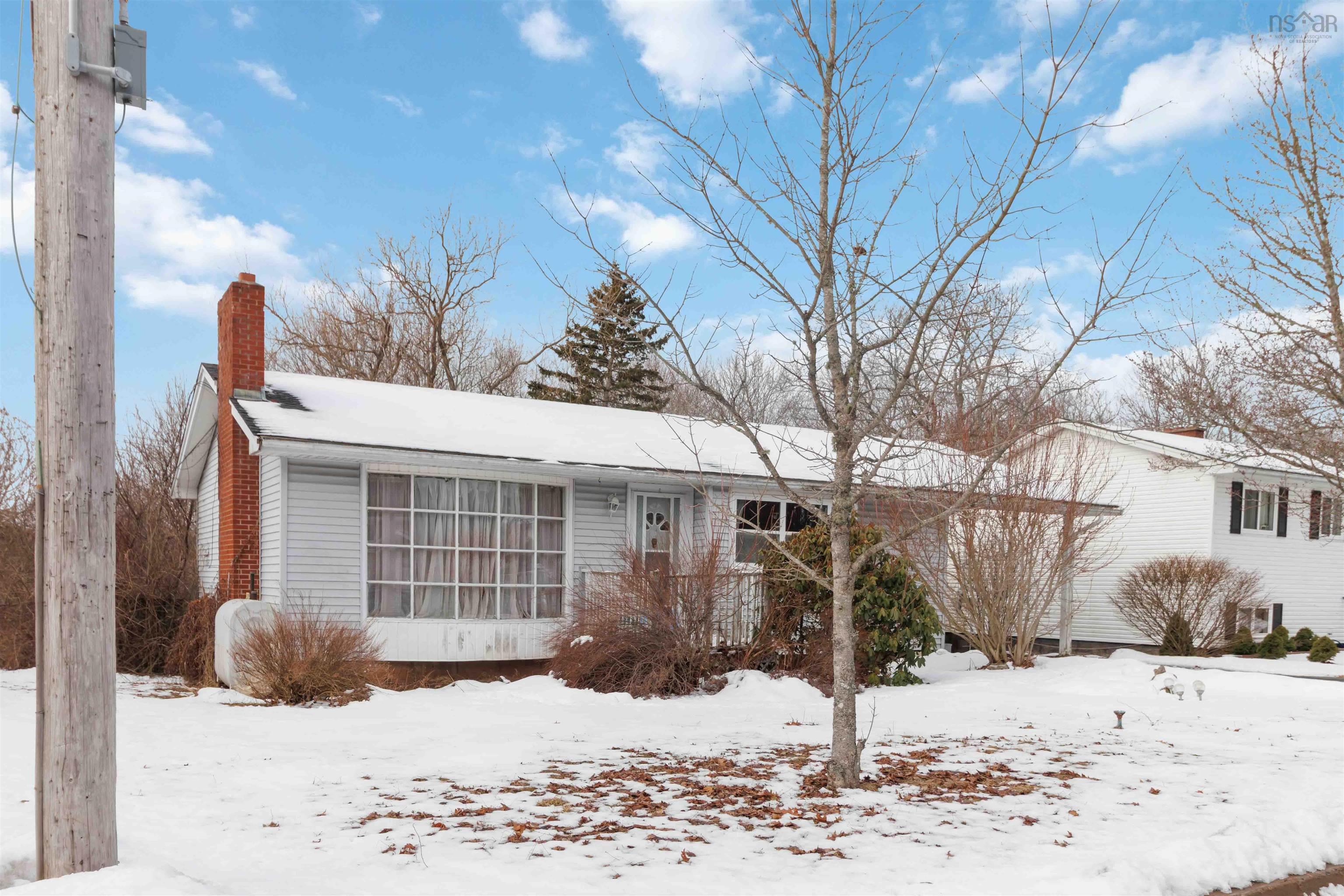 $375,000.00: 16 Balsam Circle, Lower Sackville