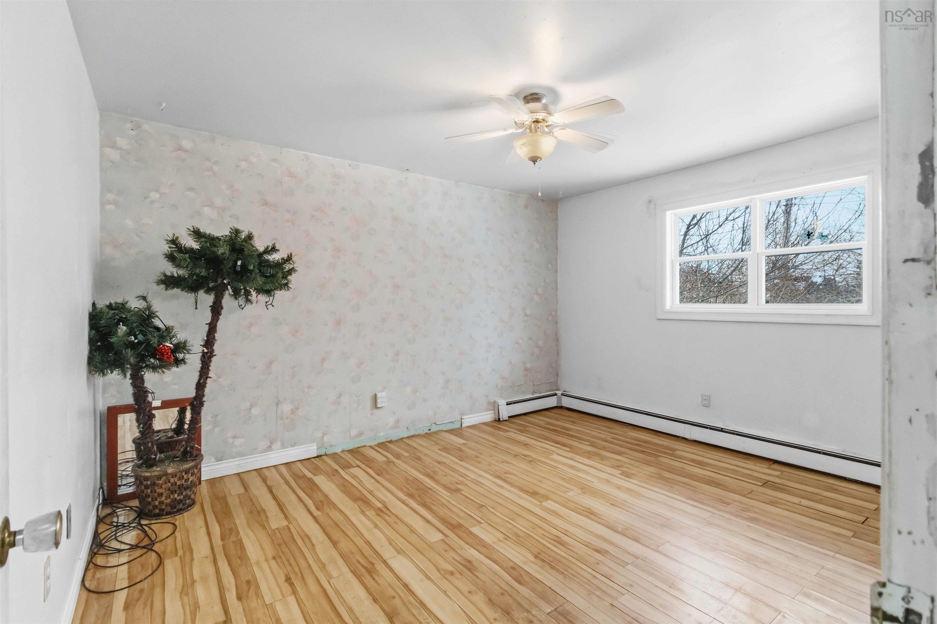 $375,000.00: 16 Balsam Circle, Lower Sackville