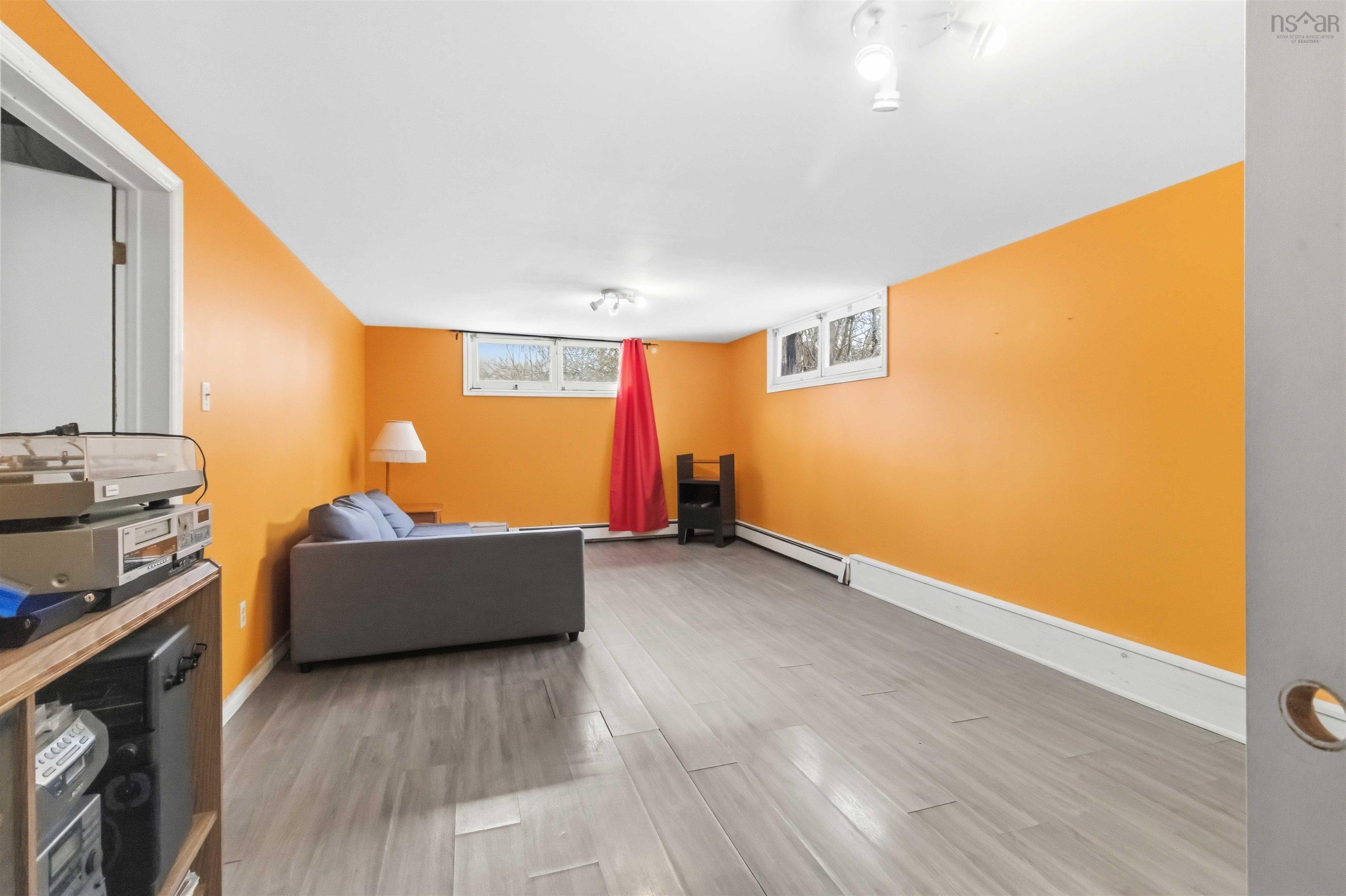 $375,000.00: 16 Balsam Circle, Lower Sackville