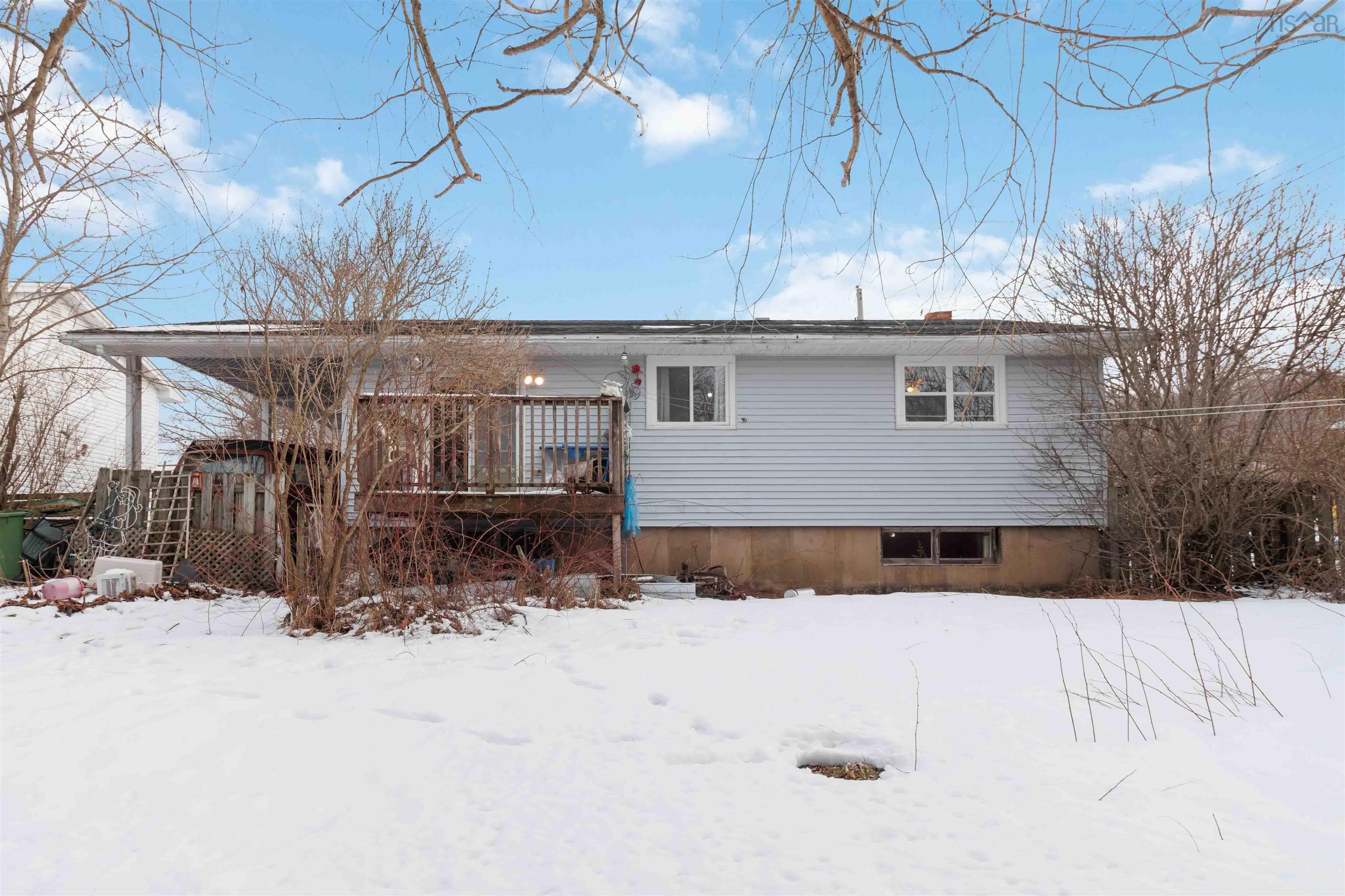 $375,000.00: 16 Balsam Circle, Lower Sackville