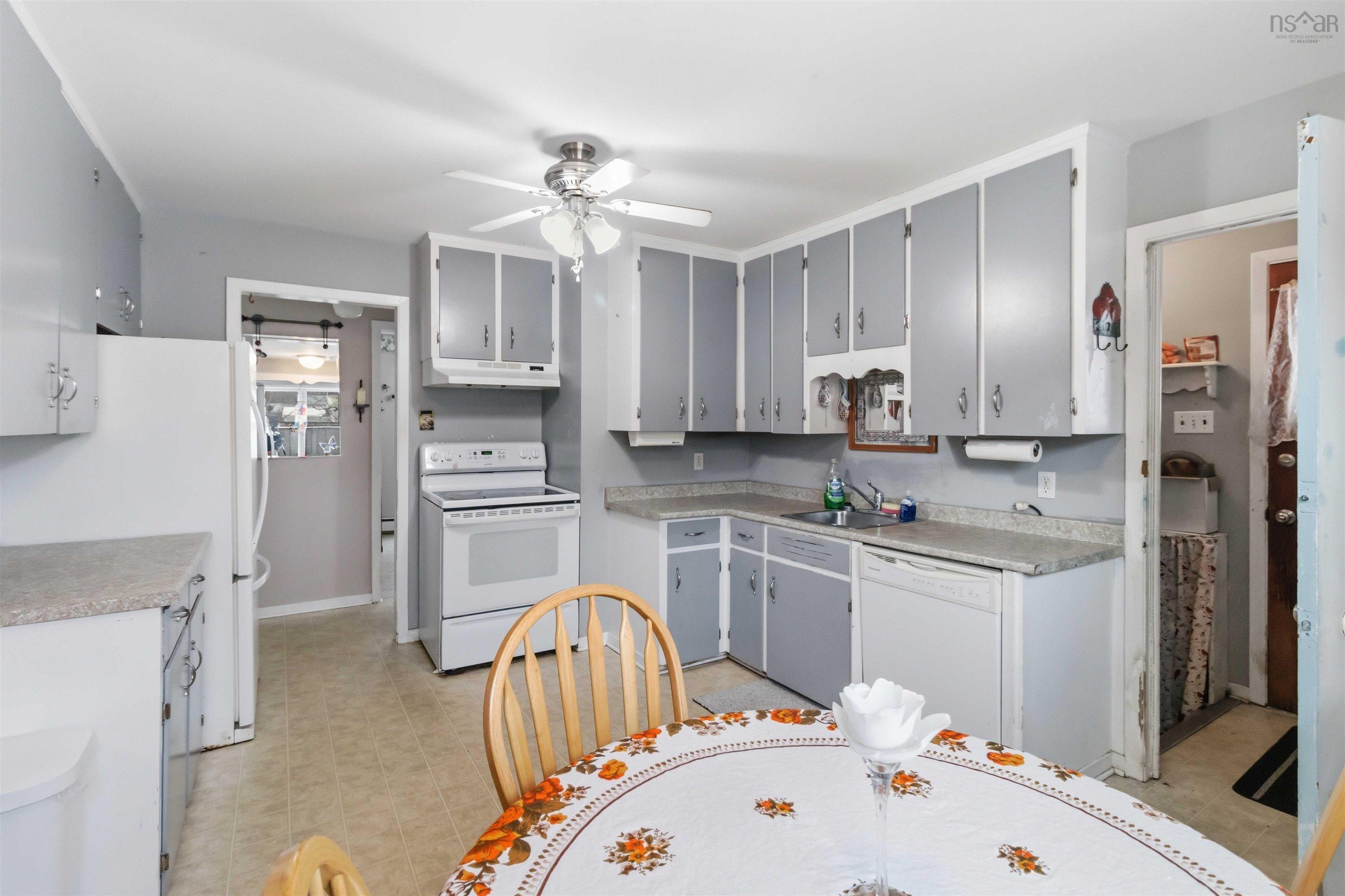 $375,000.00: 16 Balsam Circle, Lower Sackville