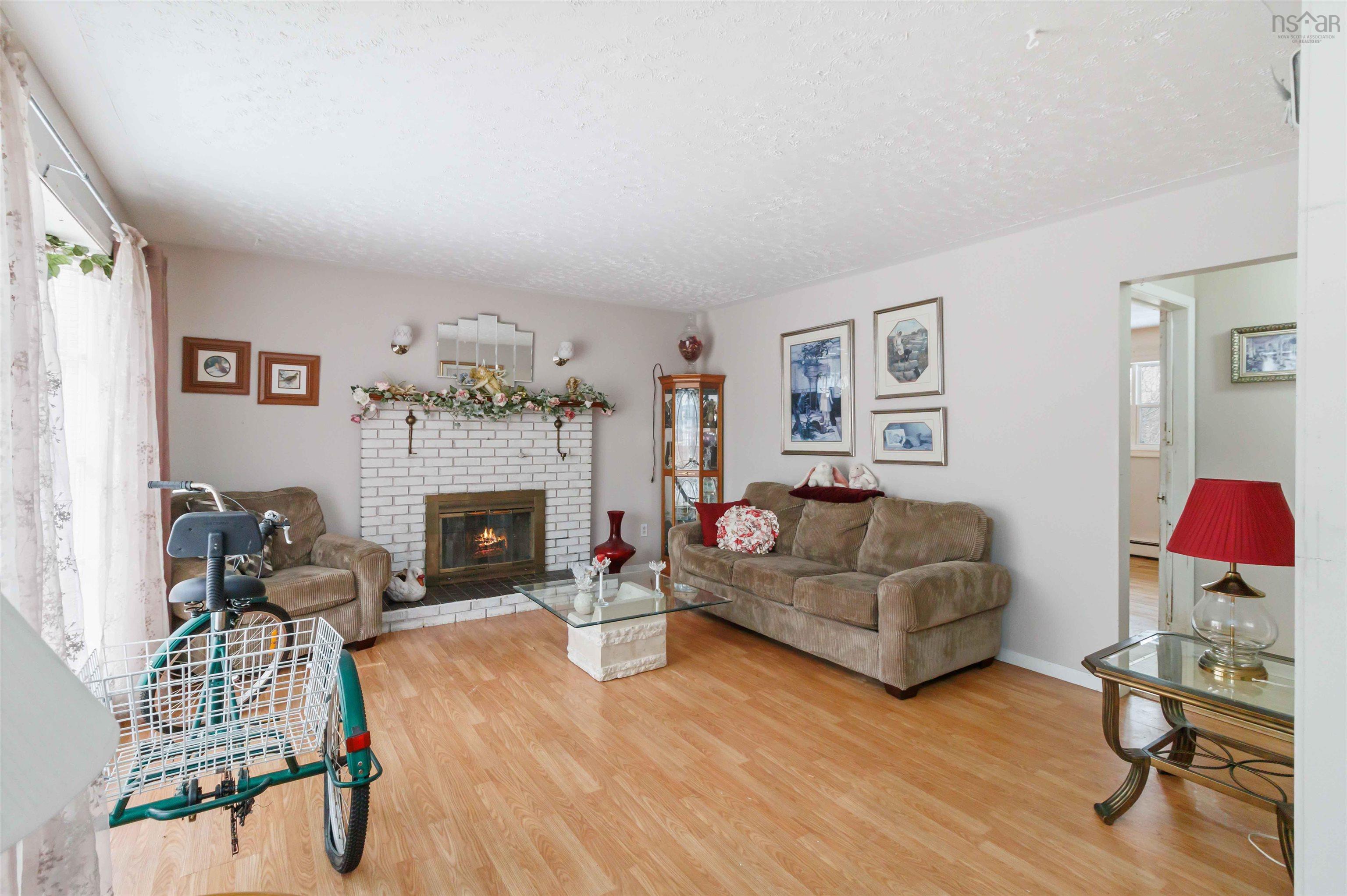 $375,000.00: 16 Balsam Circle, Lower Sackville