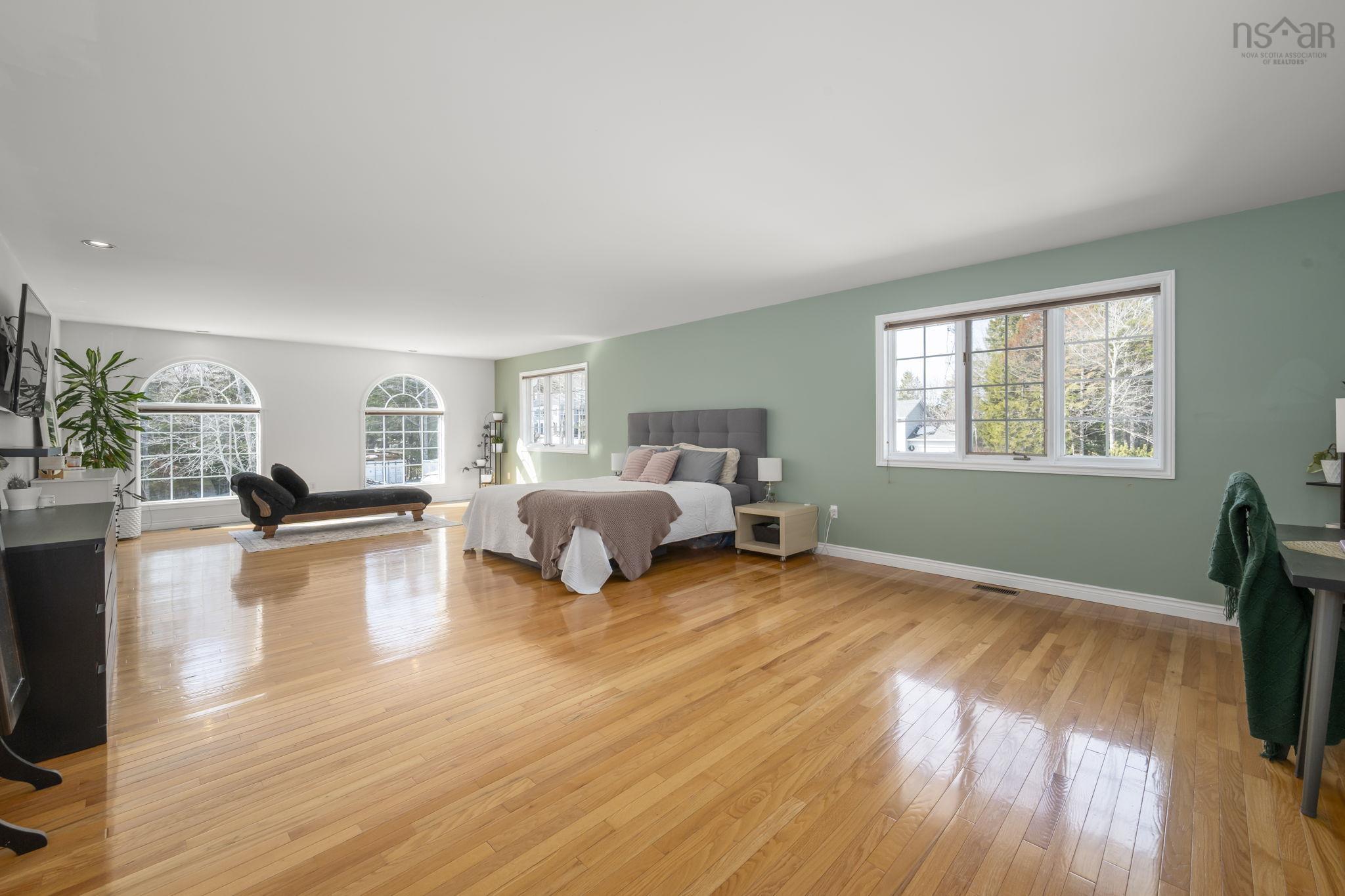 $879,000.00: 187 Philip Drive, Fall River