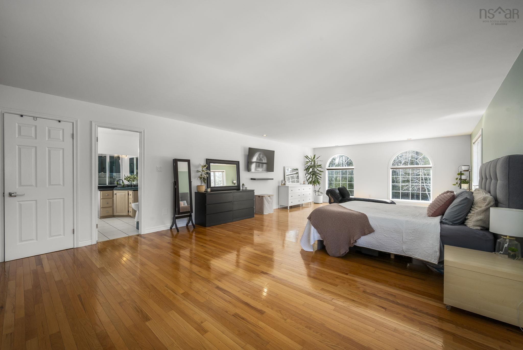 $879,000.00: 187 Philip Drive, Fall River