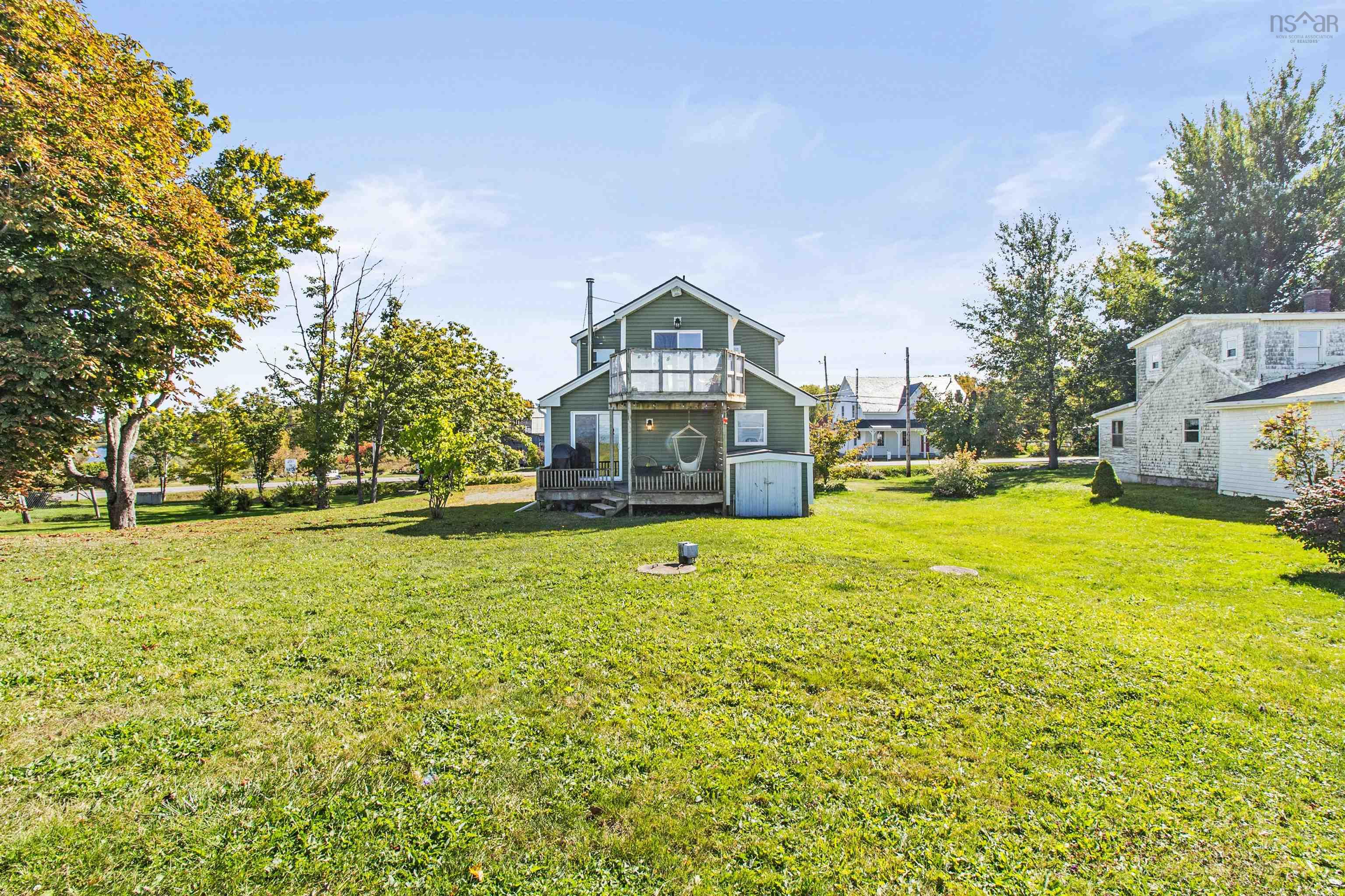 $434,900.00: 6357 Highway 215, Cheverie