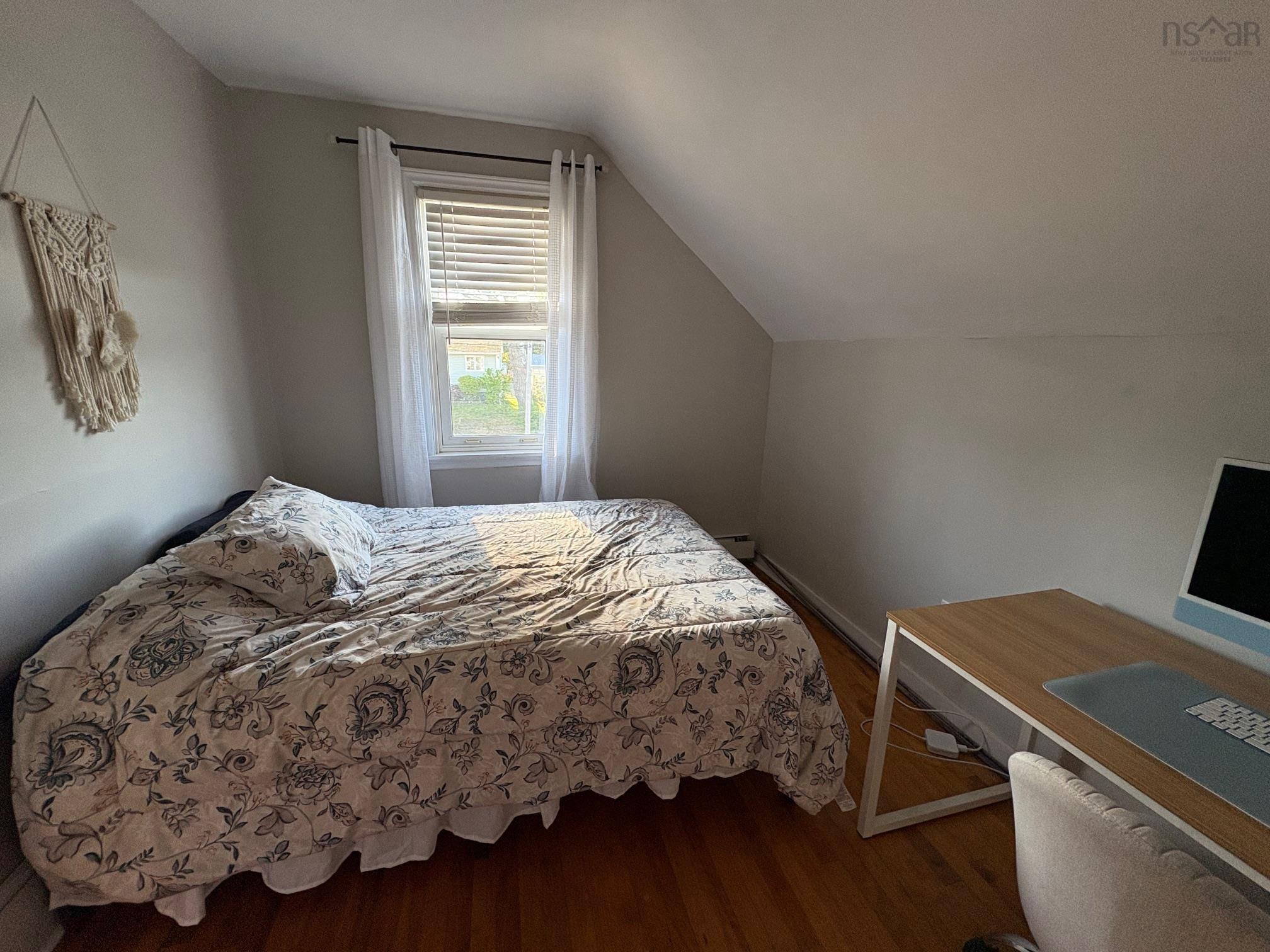 $189,900.00: 137 Alexander Street, Glace Bay