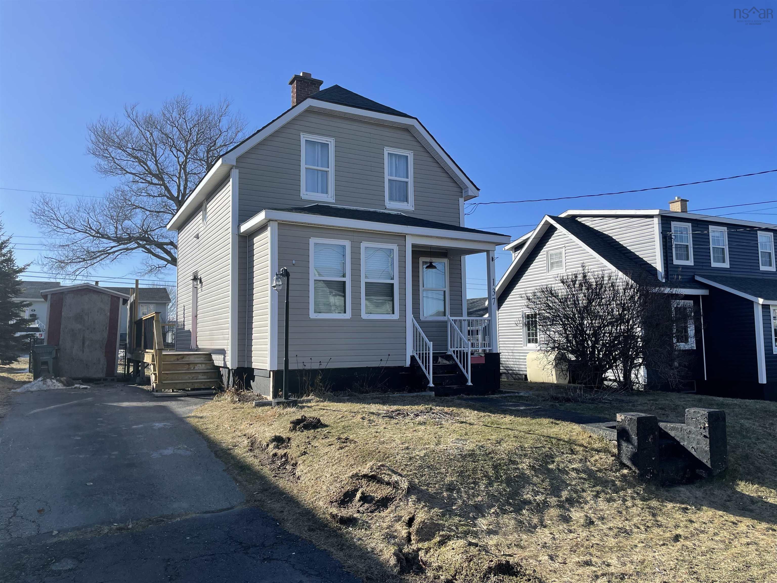 $189,900.00: 137 Alexander Street, Glace Bay