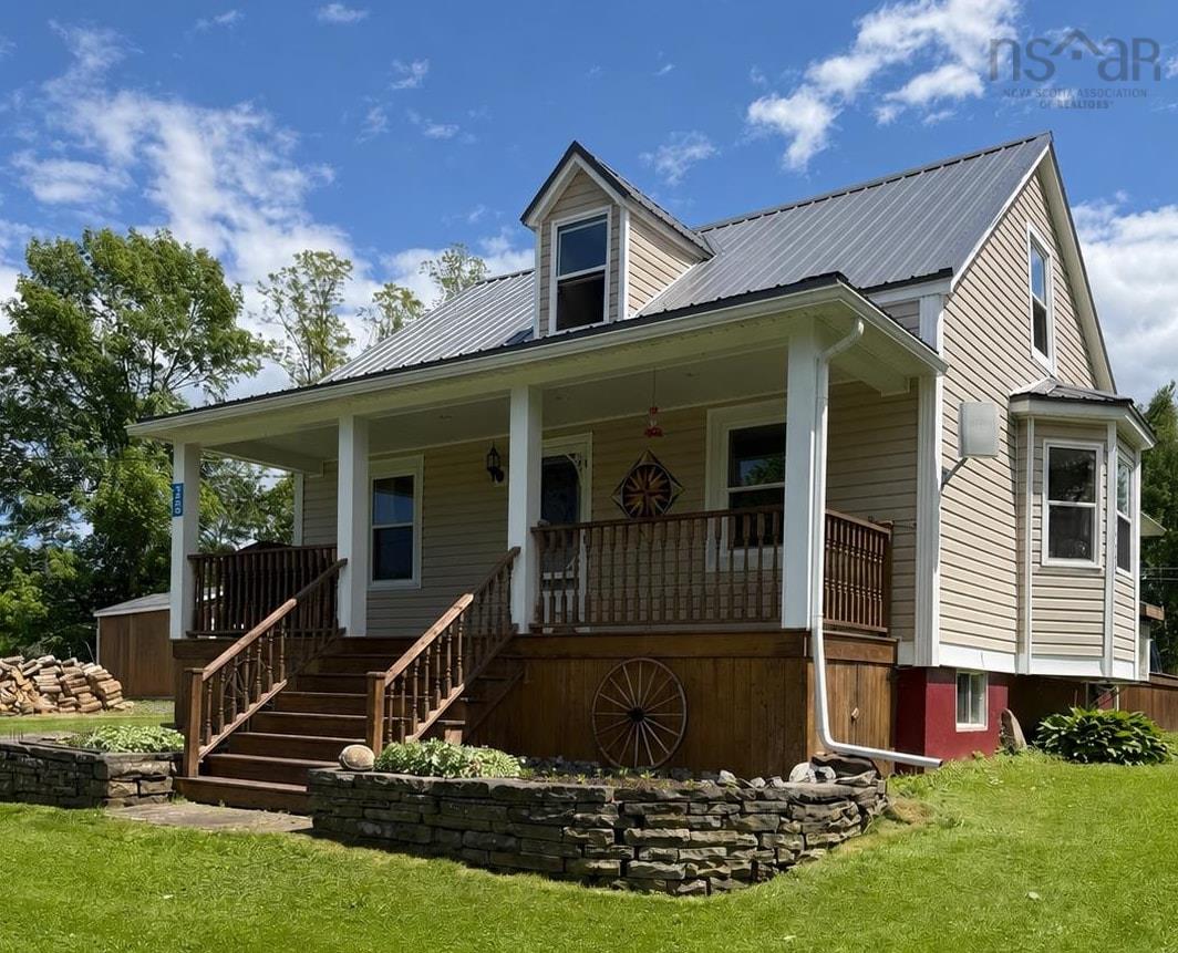 $374,990.00: 1469 Loch Broom Loop, Loch Broom