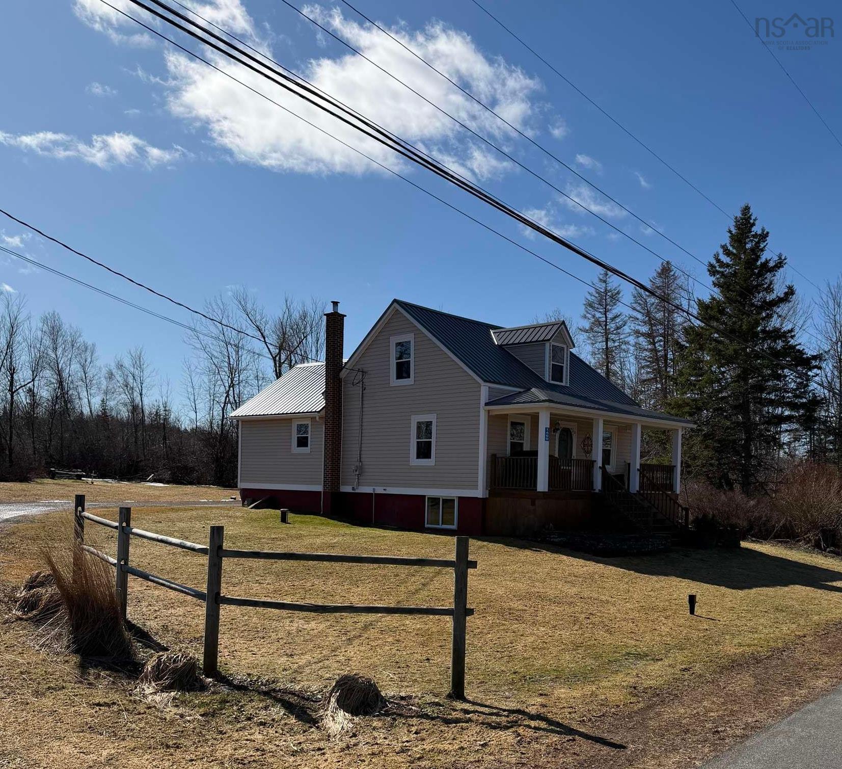 $384,990.00: 1469 Loch Broom Loop, Loch Broom