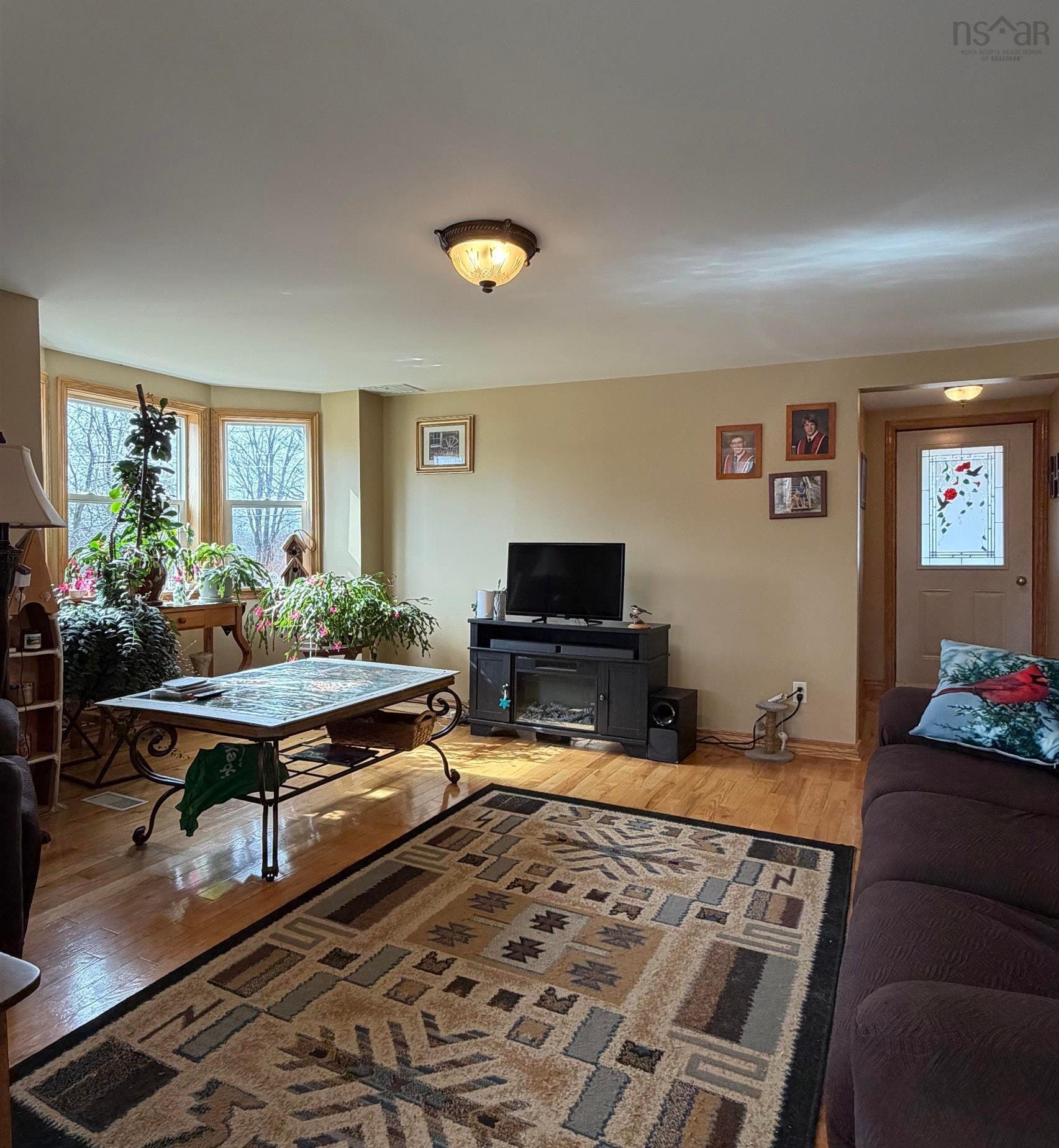 $384,990.00: 1469 Loch Broom Loop, Loch Broom