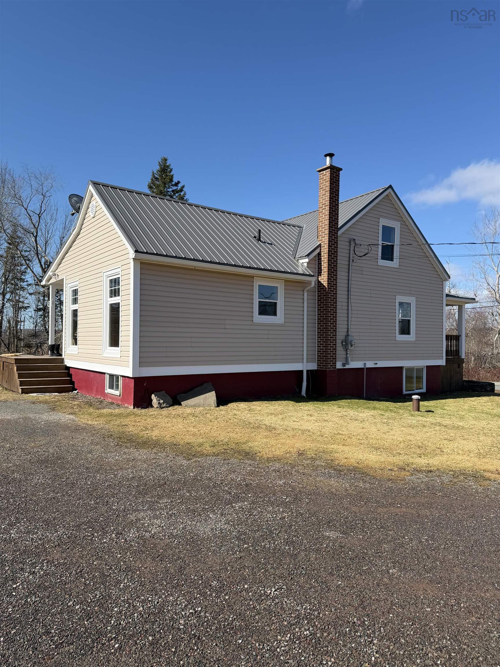 $374,990.00: 1469 Loch Broom Loop, Loch Broom